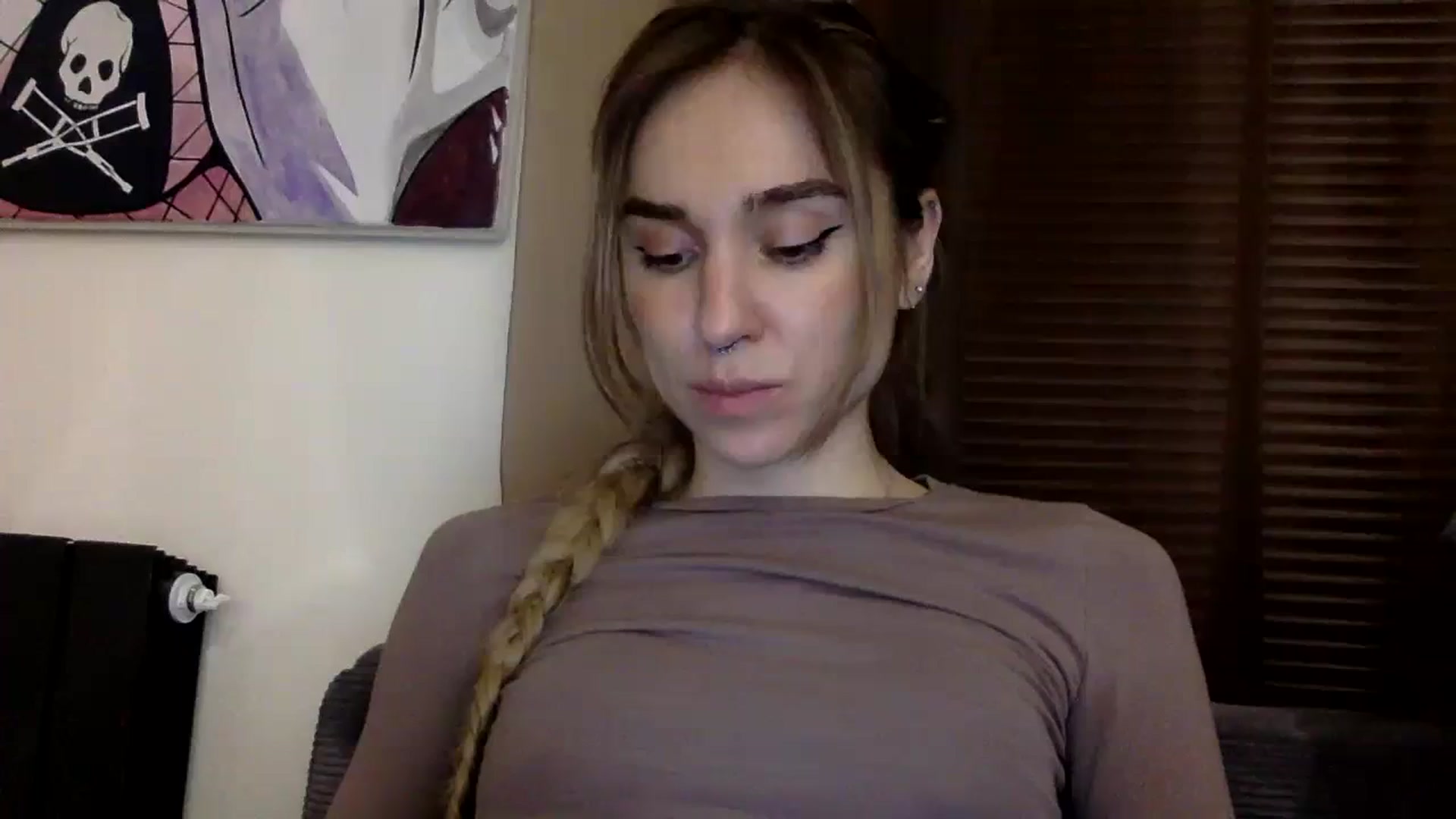 Gallery image thumbnail from EgoisticPuss's myfreecams stream on, 09/27/2023, 15:50 image 10 of 20
