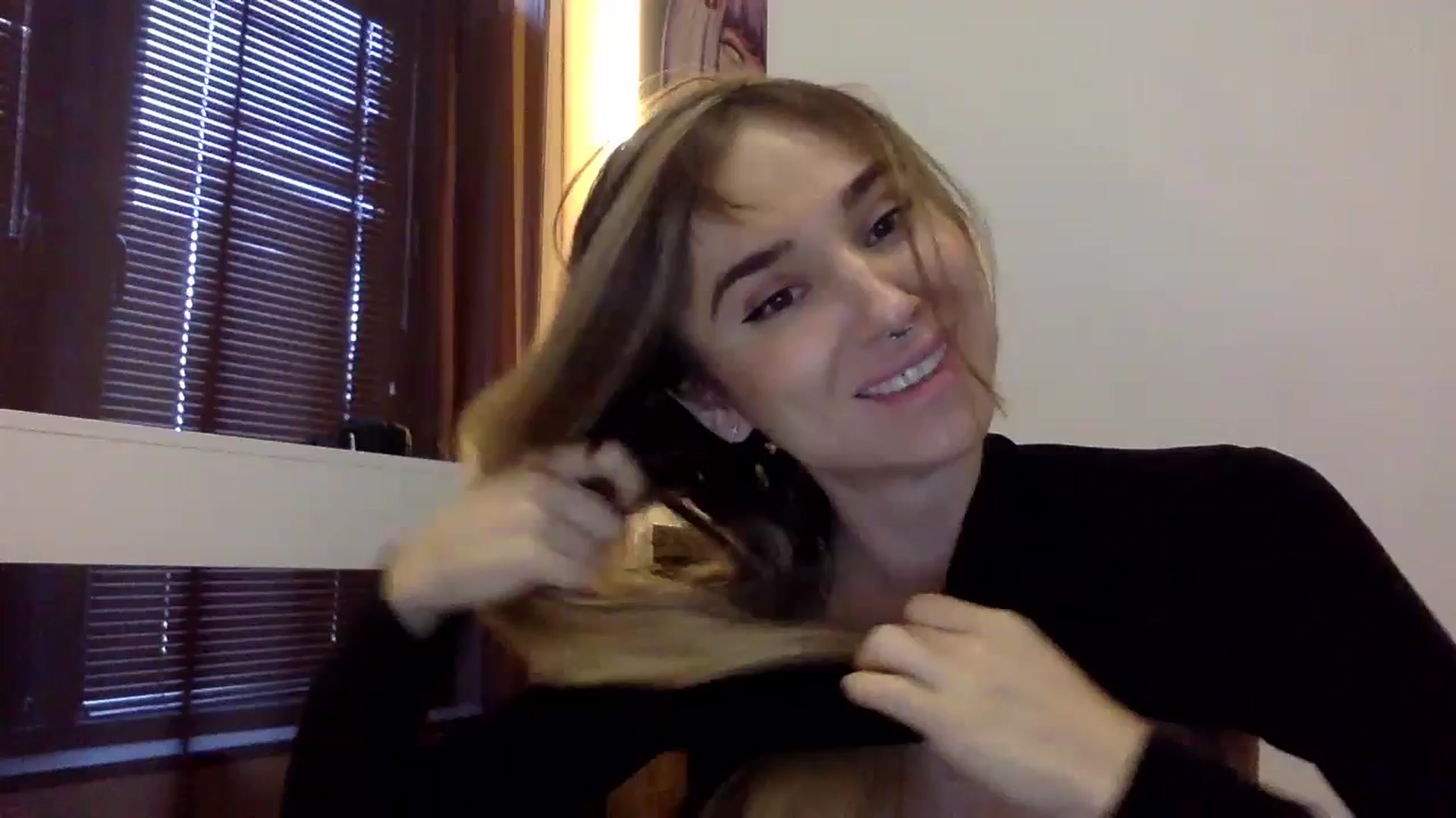 Gallery image thumbnail from EgoisticPuss's myfreecams stream on, 09/28/2023, 13:33 image 17 of 20
