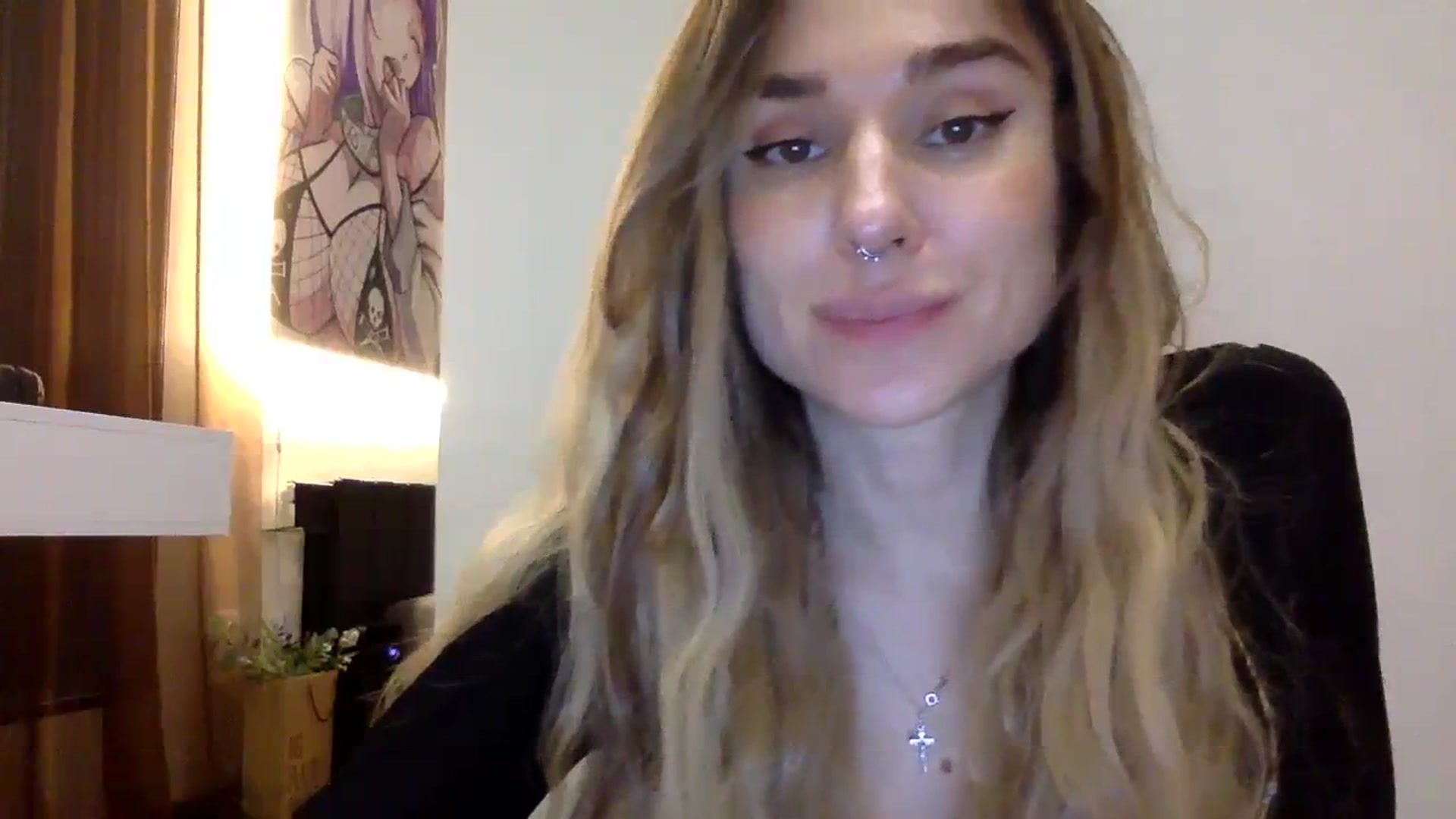 Gallery image thumbnail from EgoisticPuss's myfreecams stream on, 09/28/2023, 15:33 image 17 of 20
