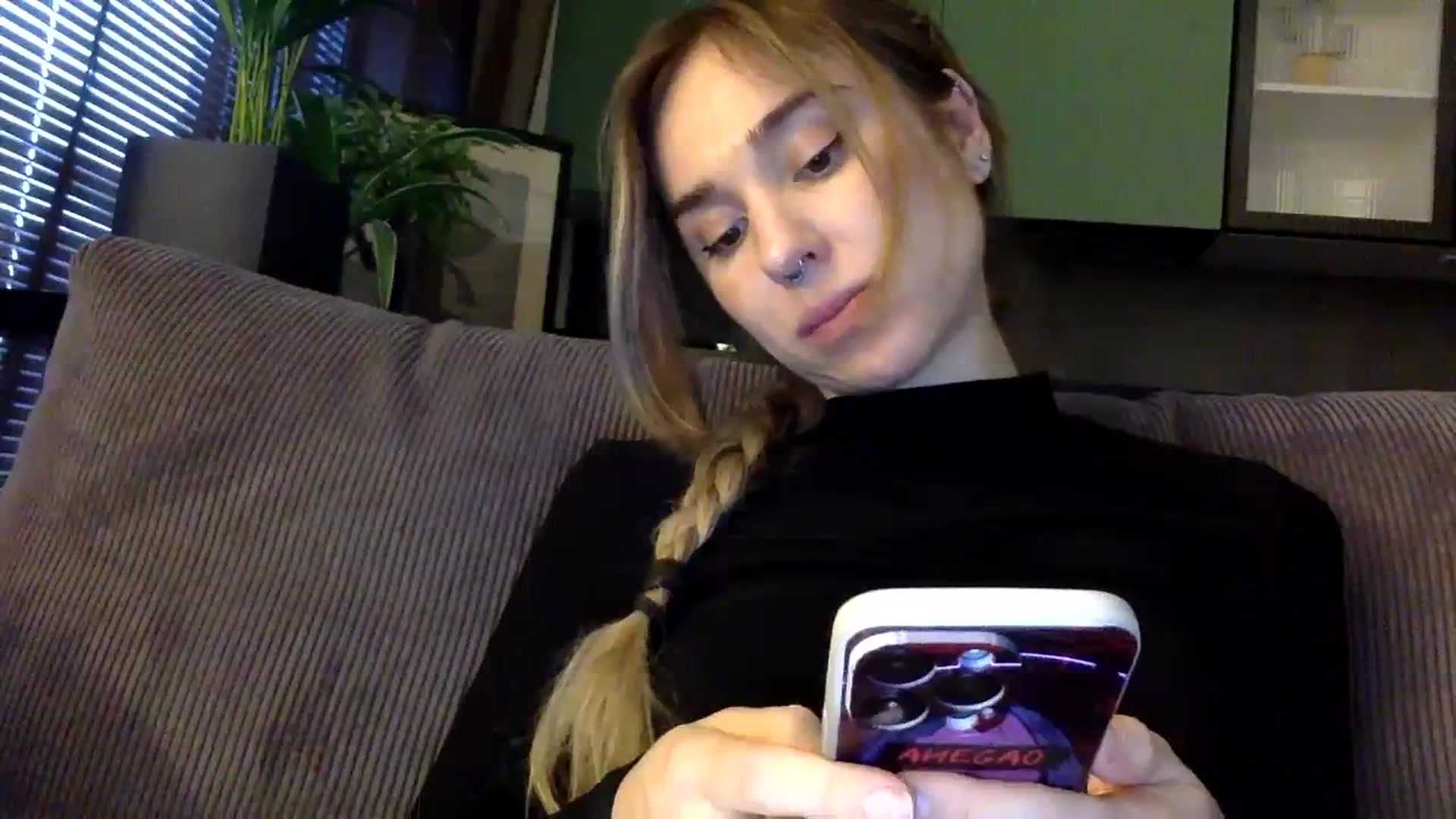 Gallery image thumbnail from EgoisticPuss's myfreecams stream on, 09/28/2023, 15:33 image 1 of 20