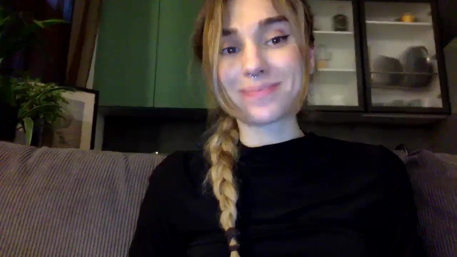 Gallery image thumbnail from EgoisticPuss's myfreecams stream on, 09/28/2023, 15:33 image 14 of 20