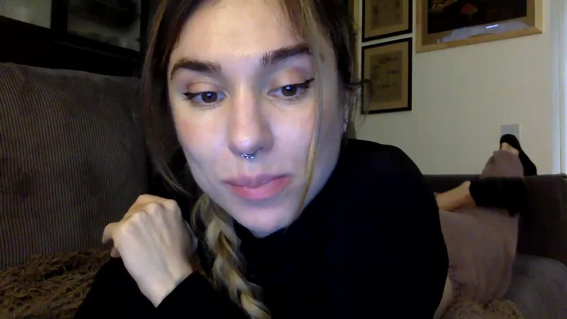 Gallery image thumbnail from EgoisticPuss's myfreecams stream on, 09/28/2023, 15:33 image 7 of 20