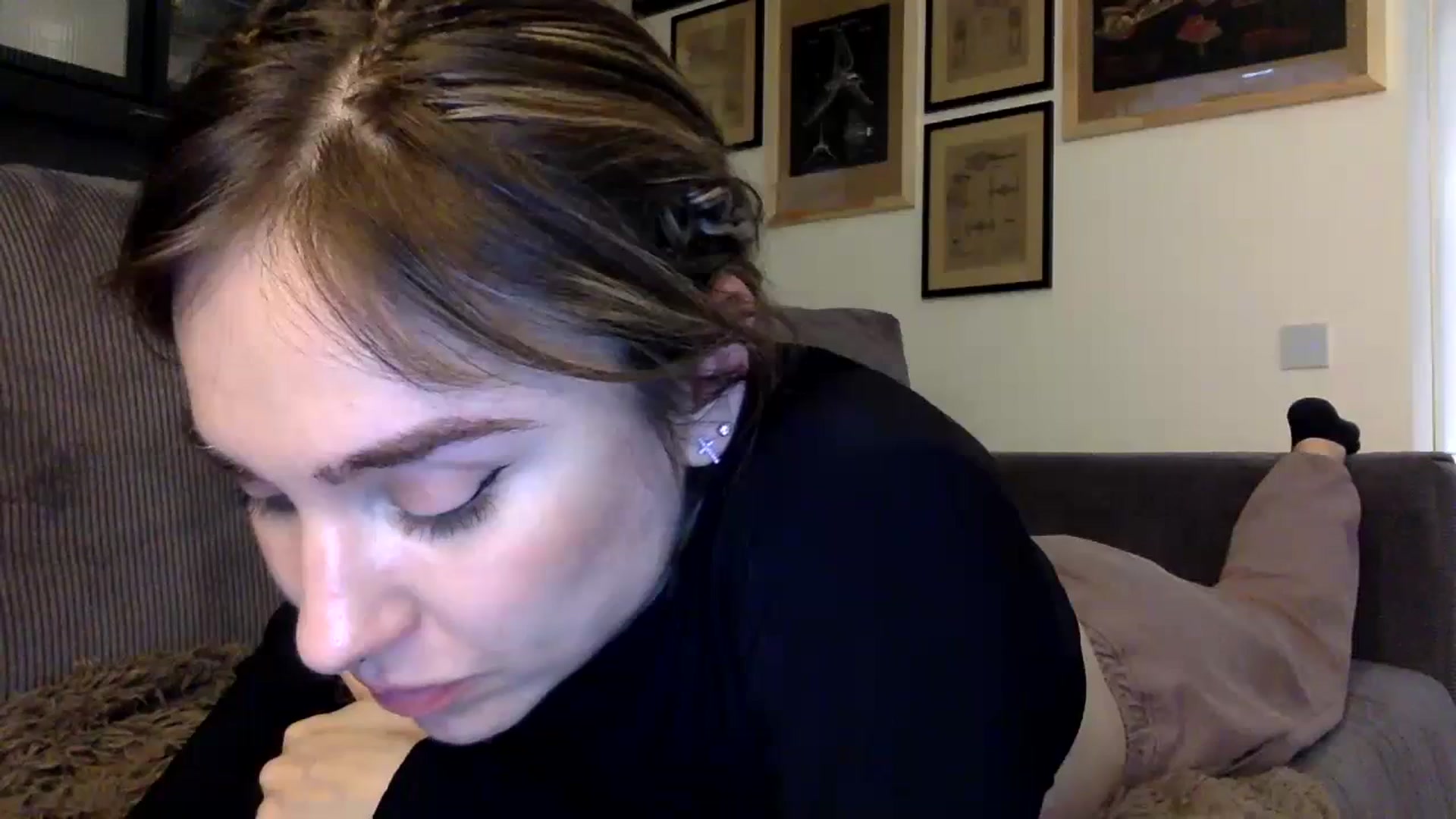 Gallery image thumbnail from EgoisticPuss's myfreecams stream on, 09/28/2023, 15:33 image 11 of 20