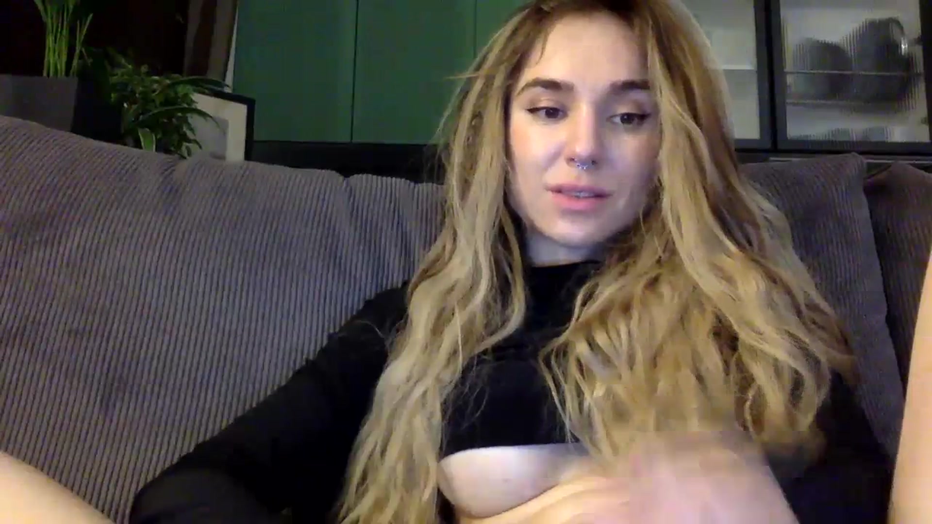 Gallery image thumbnail from EgoisticPuss's myfreecams stream on, 09/28/2023, 17:33 image 15 of 20