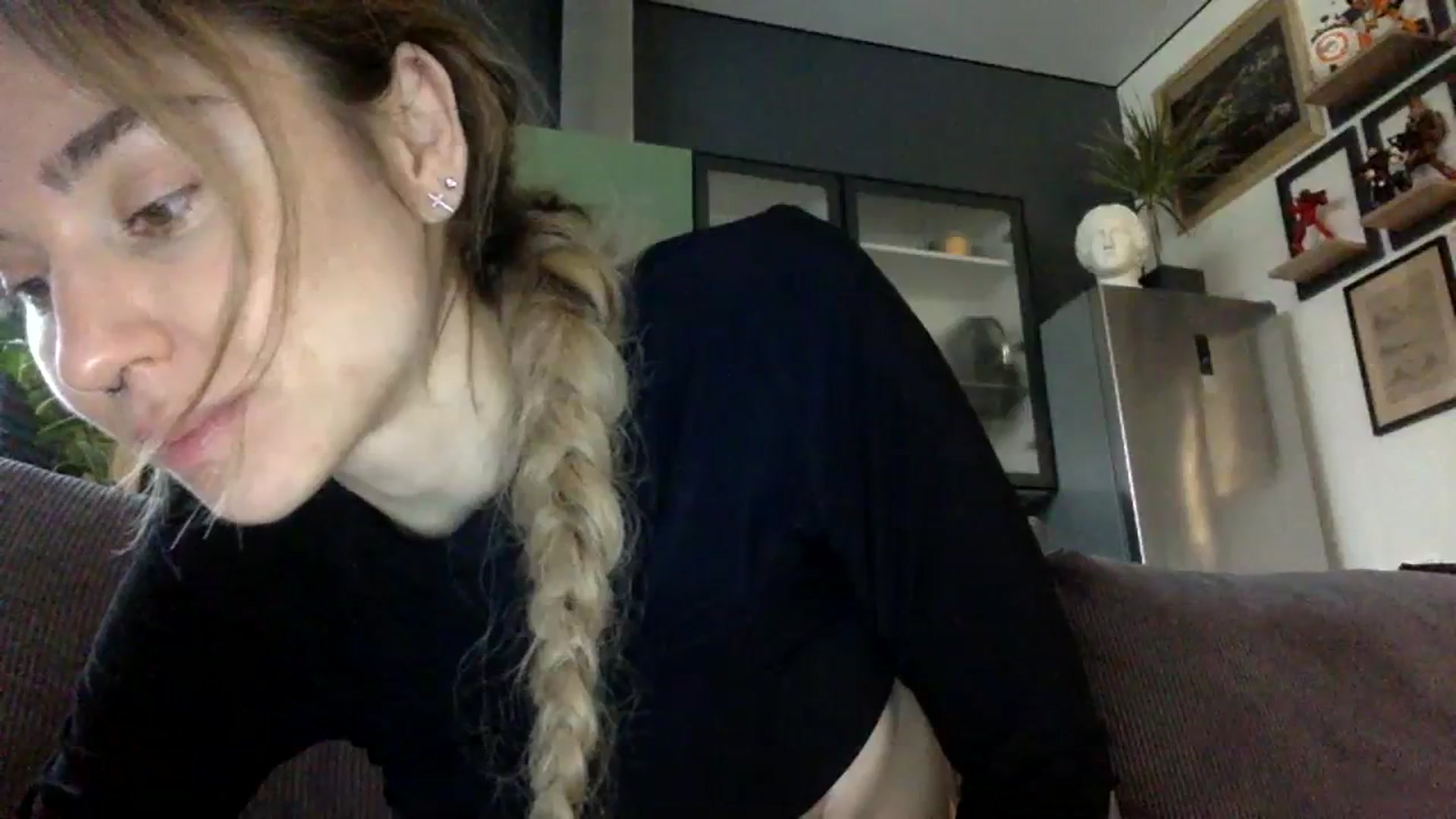 Gallery image thumbnail from EgoisticPuss's myfreecams stream on, 09/30/2023, 10:54 image 9 of 20