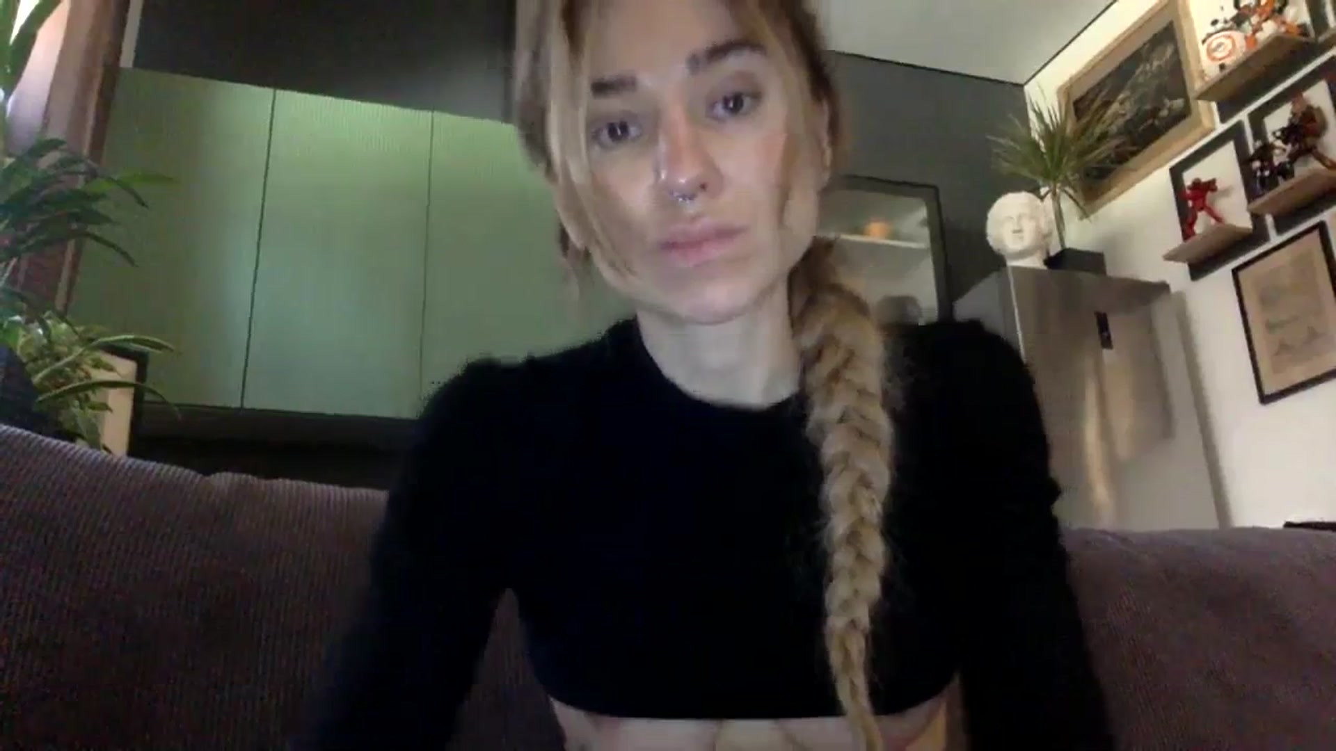 Gallery image thumbnail from EgoisticPuss's myfreecams stream on, 09/30/2023, 10:54 image 6 of 20