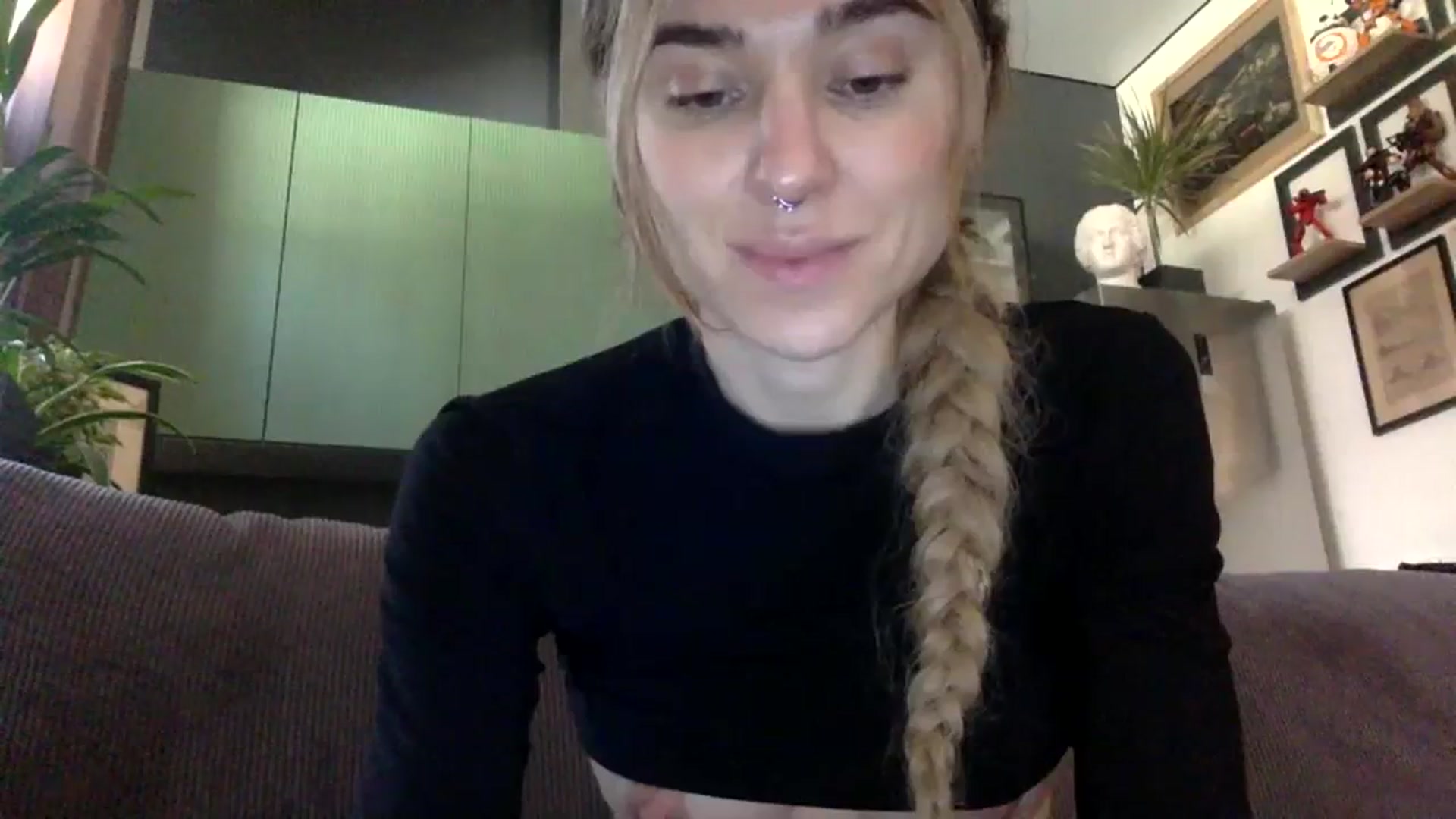 Gallery image thumbnail from EgoisticPuss's myfreecams stream on, 09/30/2023, 10:54 image 13 of 20