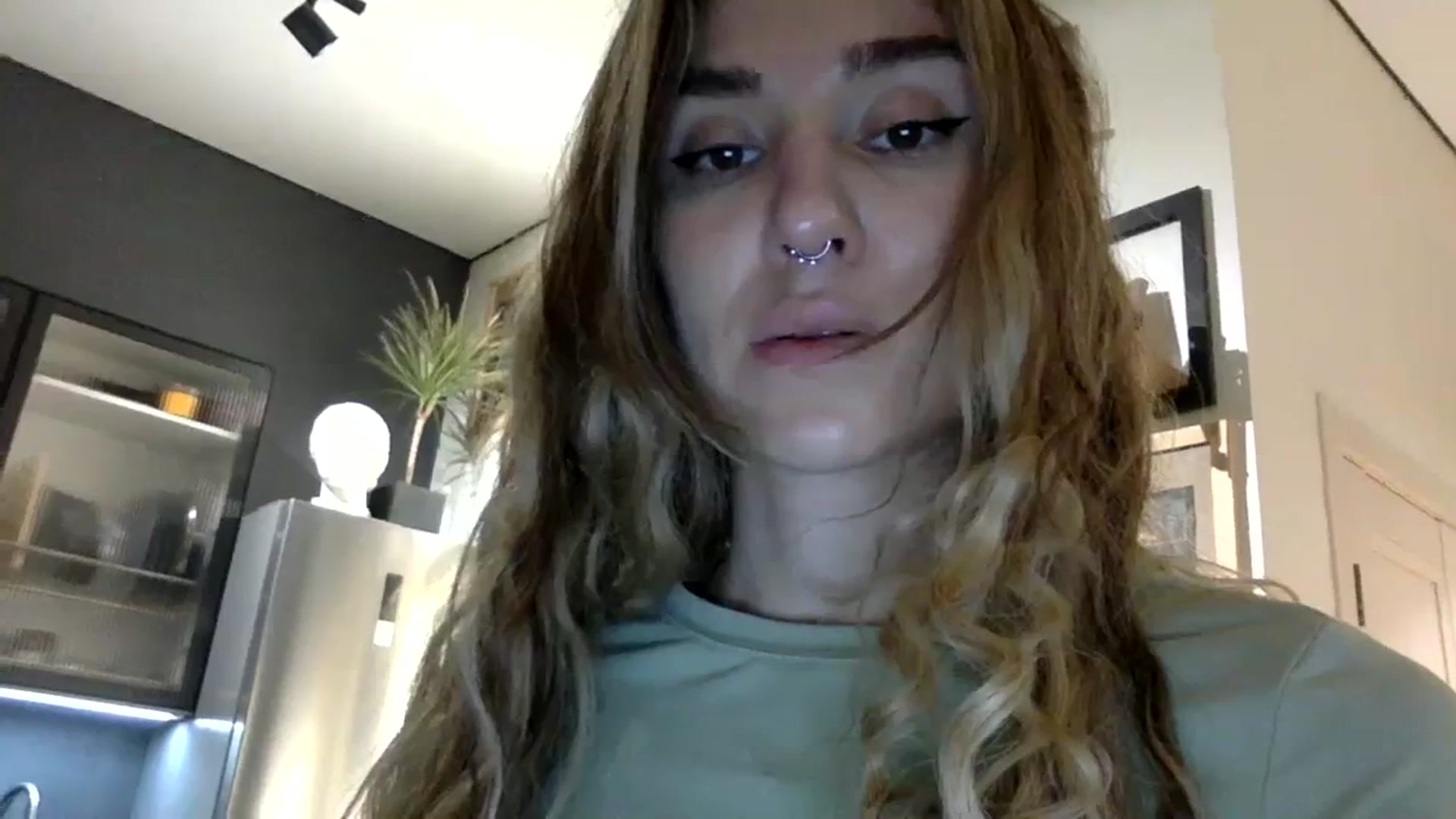 Gallery image thumbnail from EgoisticPuss's myfreecams stream on, 09/30/2023, 21:54 image 14 of 20