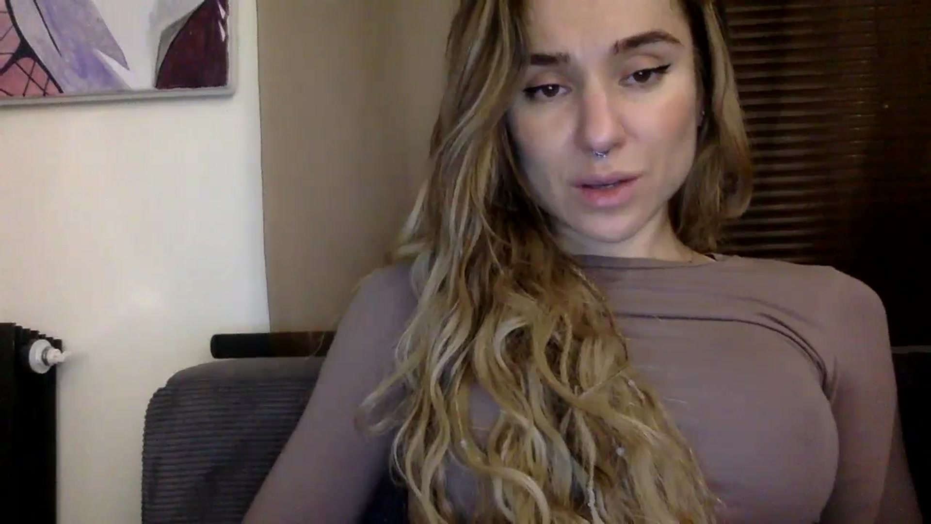 Gallery image thumbnail from EgoisticPuss's myfreecams stream on, 10/01/2023, 22:09 image 8 of 20
