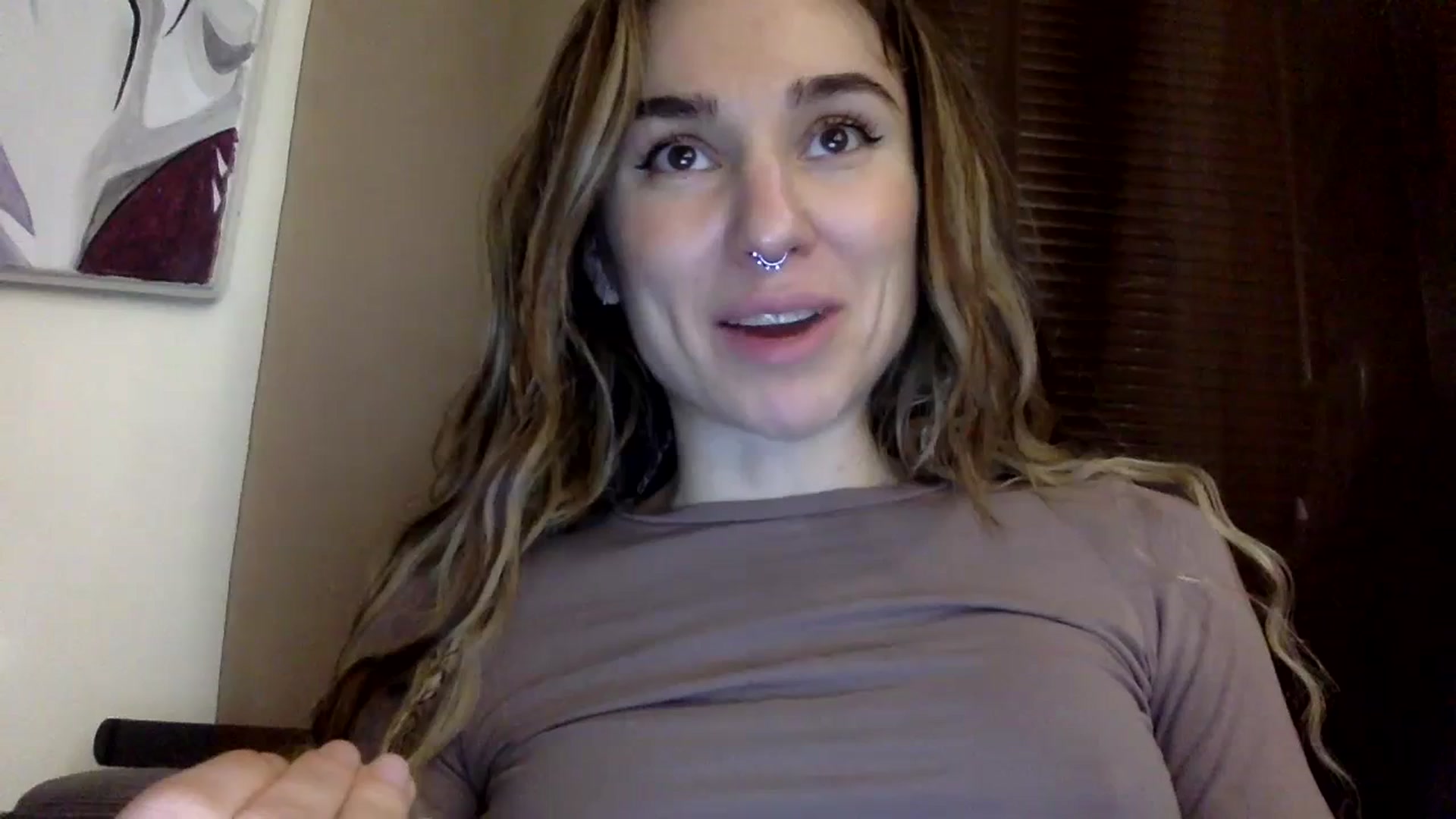Gallery image thumbnail from EgoisticPuss's myfreecams stream on, 10/01/2023, 22:09 image 15 of 20
