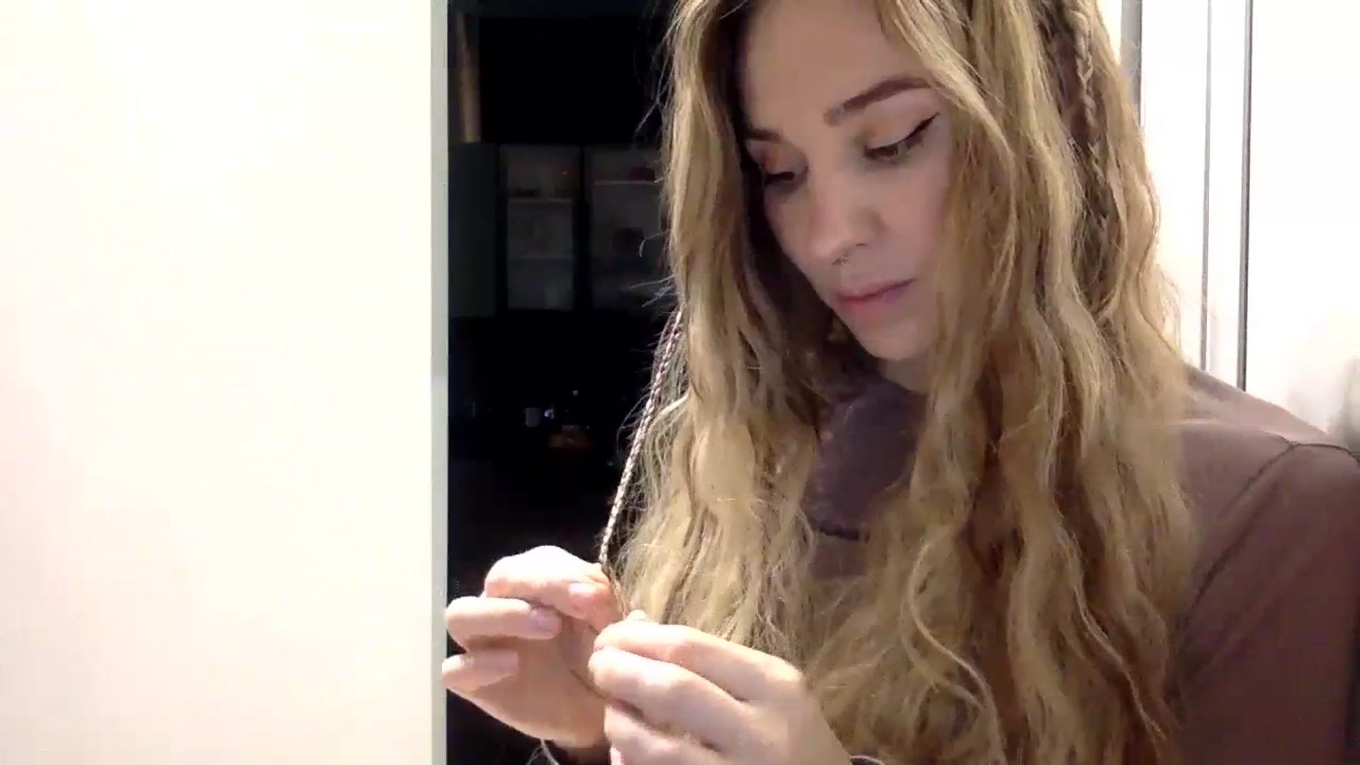 Gallery image thumbnail from EgoisticPuss's myfreecams stream on, 10/02/2023, 13:57 image 12 of 20