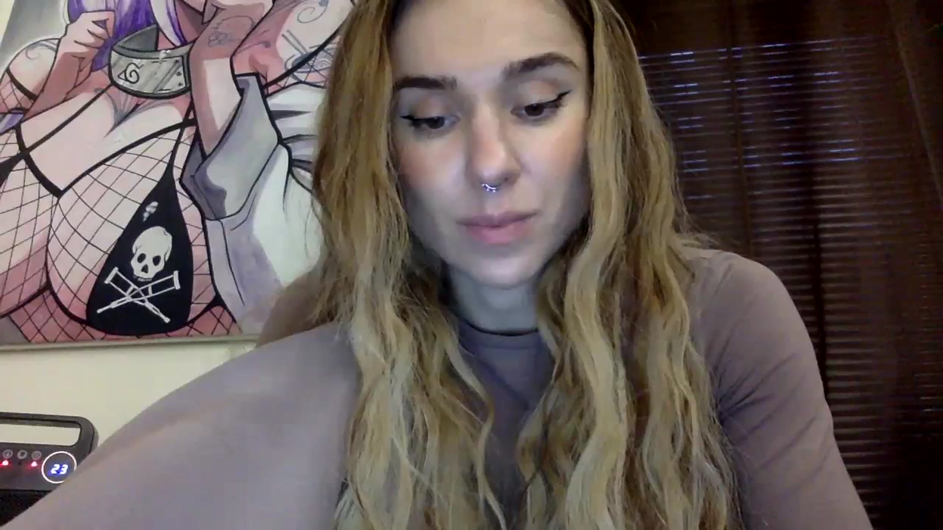 Gallery image thumbnail from EgoisticPuss's myfreecams stream on, 10/02/2023, 15:37 image 10 of 20