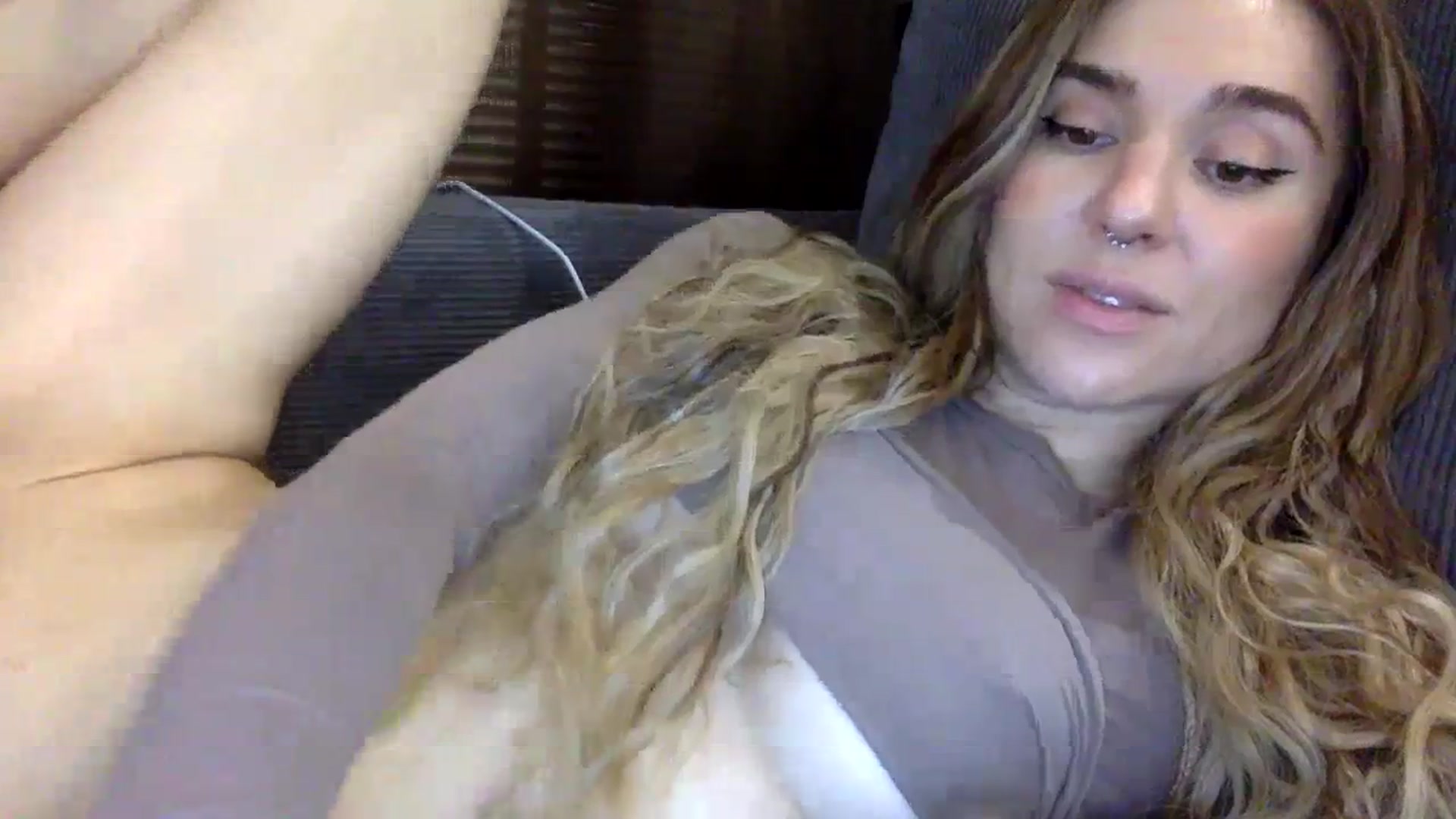 Gallery image thumbnail from EgoisticPuss's myfreecams stream on, 10/02/2023, 17:02 image 5 of 20