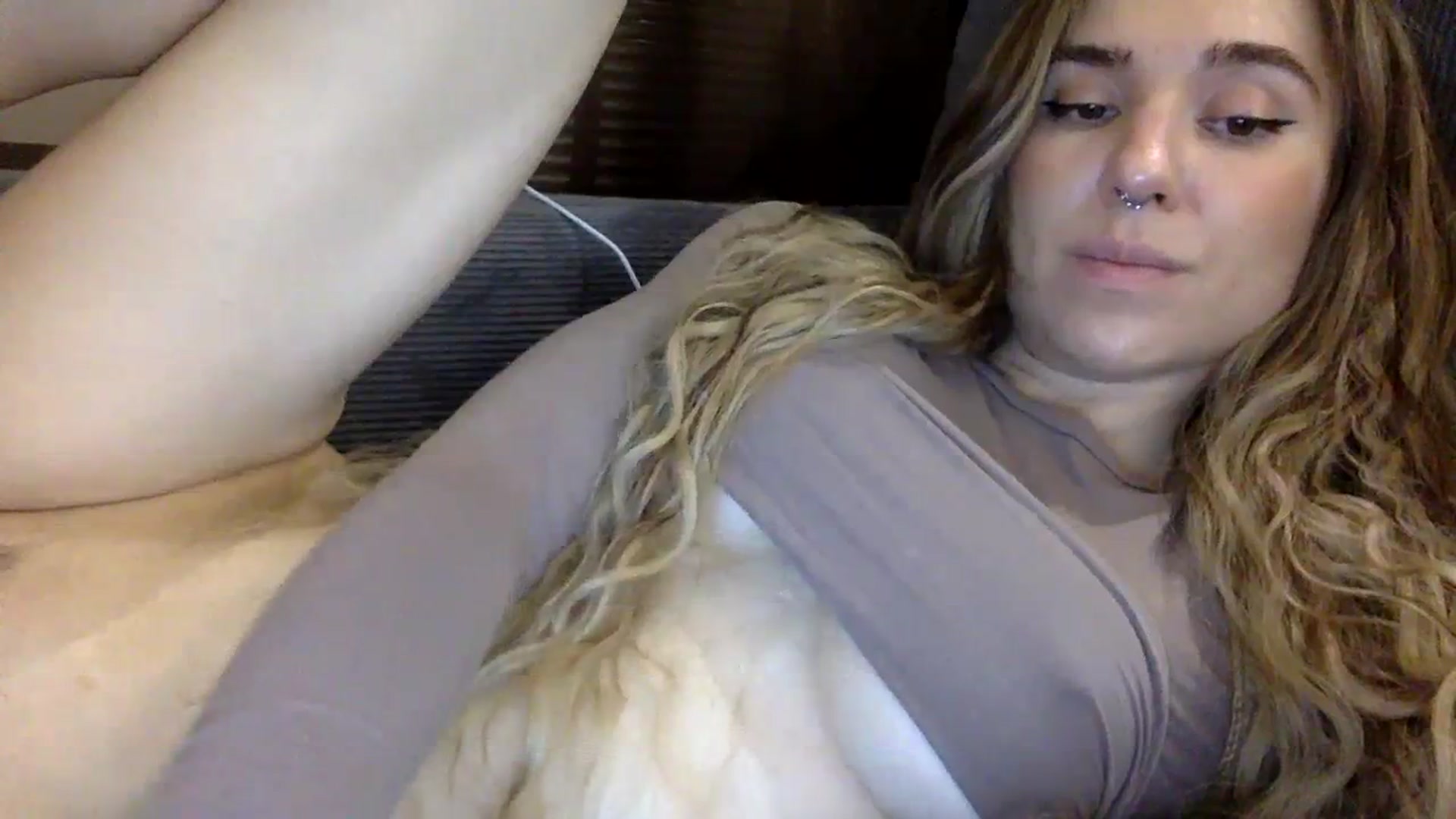 Gallery image thumbnail from EgoisticPuss's myfreecams stream on, 10/02/2023, 17:02 image 4 of 20