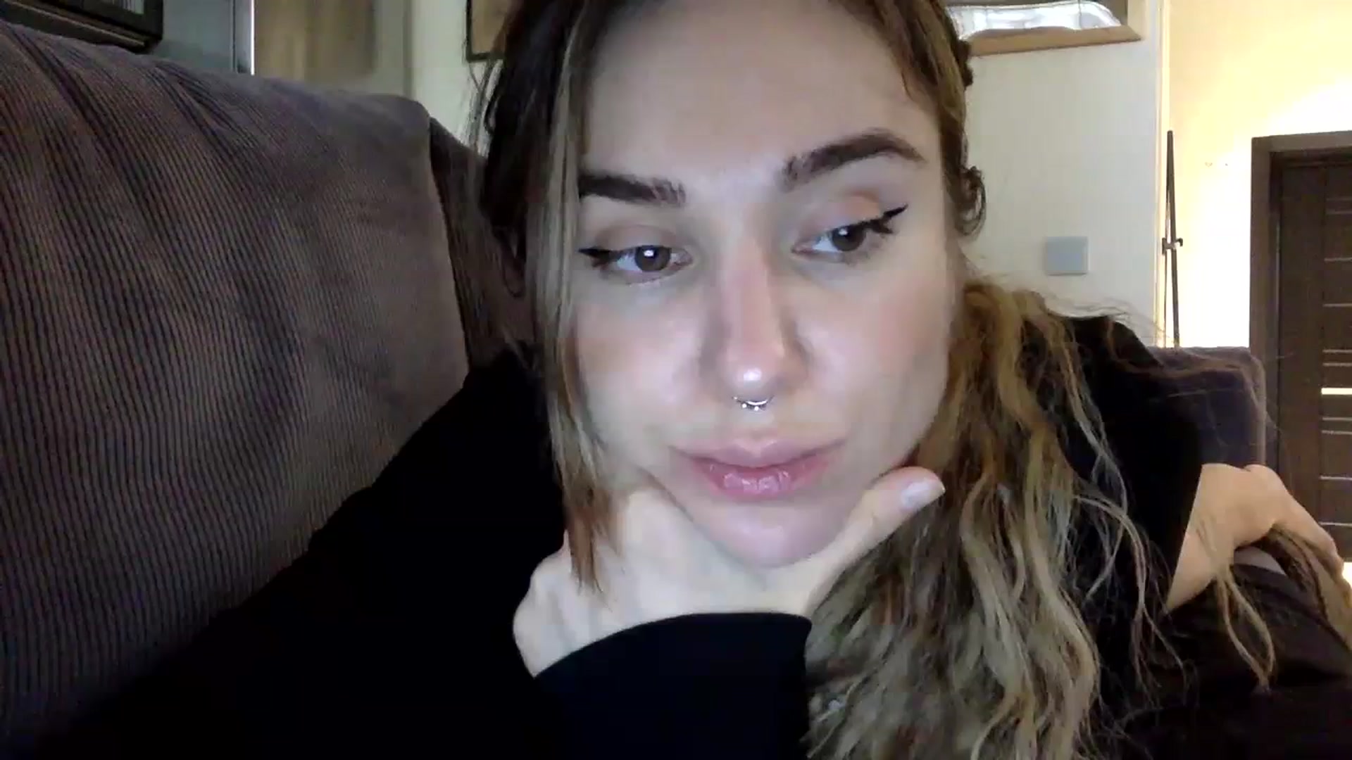 Gallery image thumbnail from EgoisticPuss's myfreecams stream on, 10/03/2023, 11:29 image 9 of 20