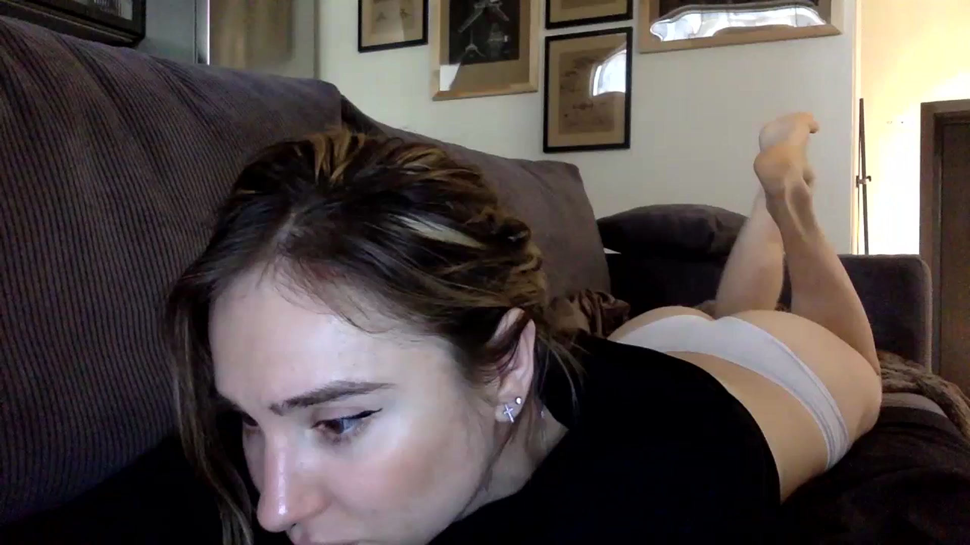 Gallery image thumbnail from EgoisticPuss's myfreecams stream on, 10/03/2023, 11:29 image 15 of 20