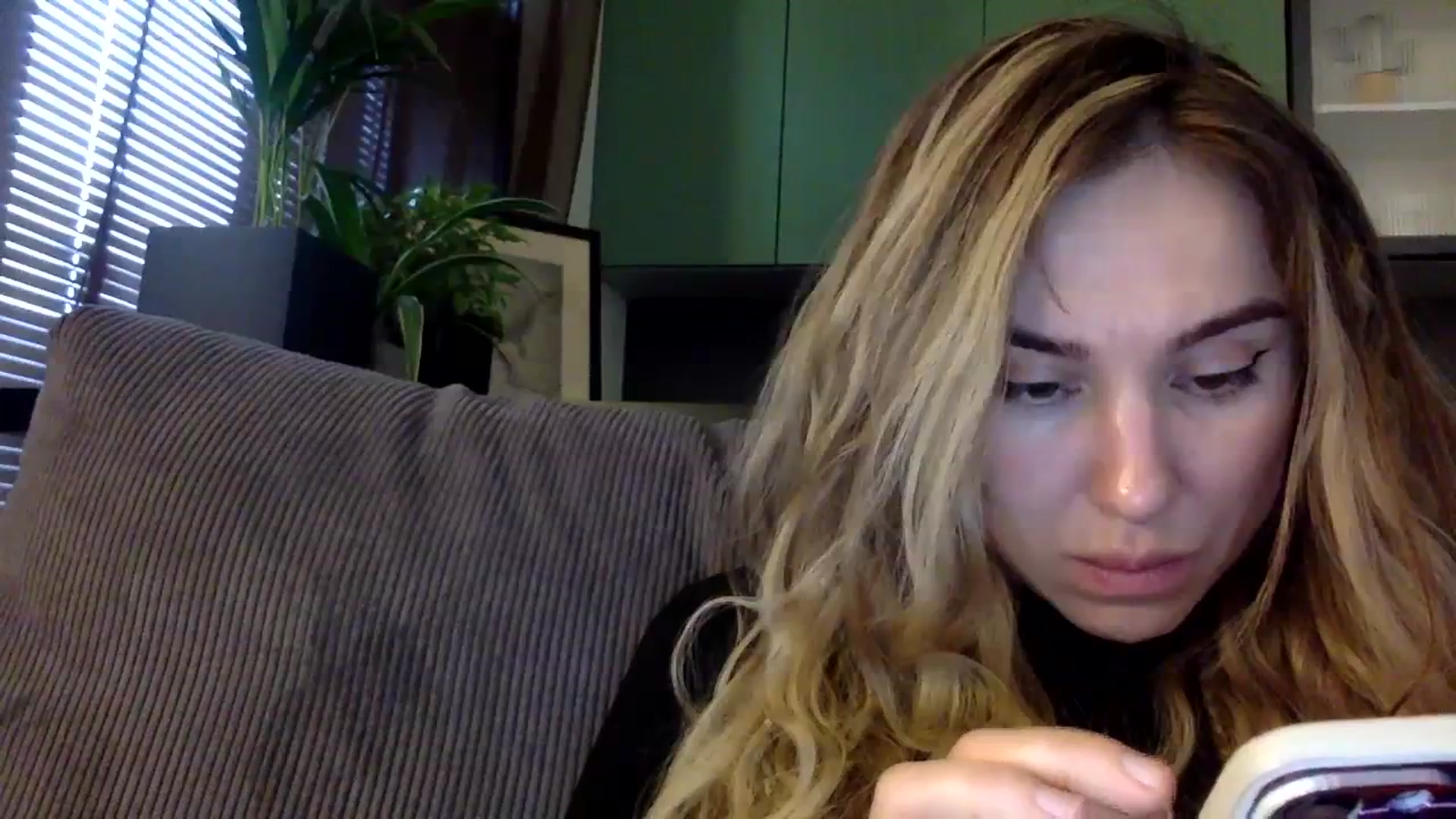 Gallery image thumbnail from EgoisticPuss's myfreecams stream on, 10/03/2023, 13:50 image 15 of 20
