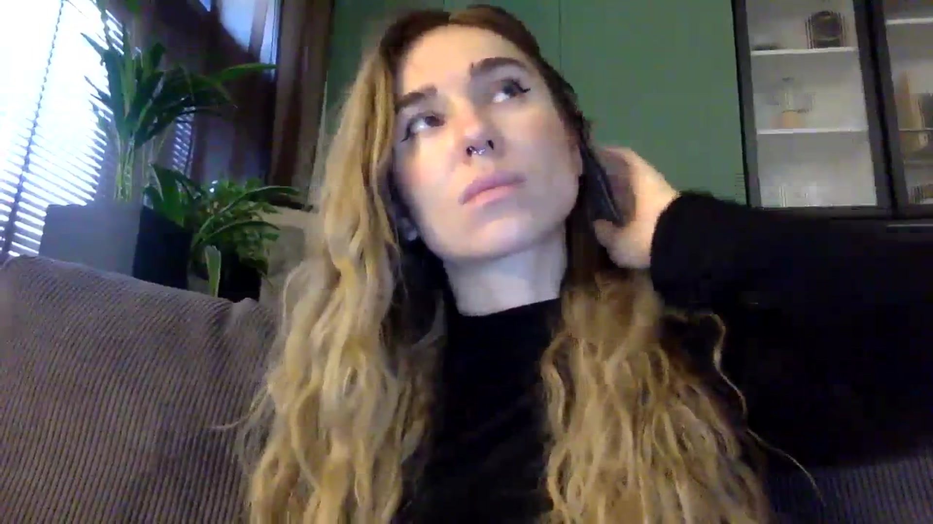 Gallery image thumbnail from EgoisticPuss's myfreecams stream on, 10/03/2023, 13:50 image 8 of 20