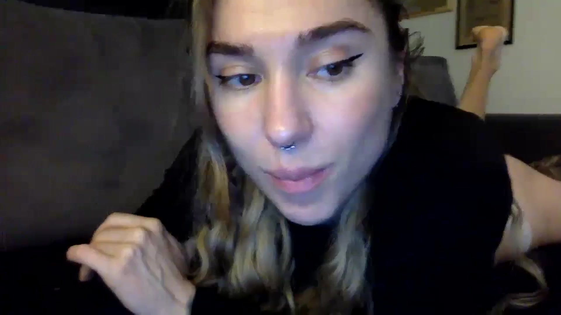 Gallery image thumbnail from EgoisticPuss's myfreecams stream on, 10/03/2023, 14:39 image 18 of 20