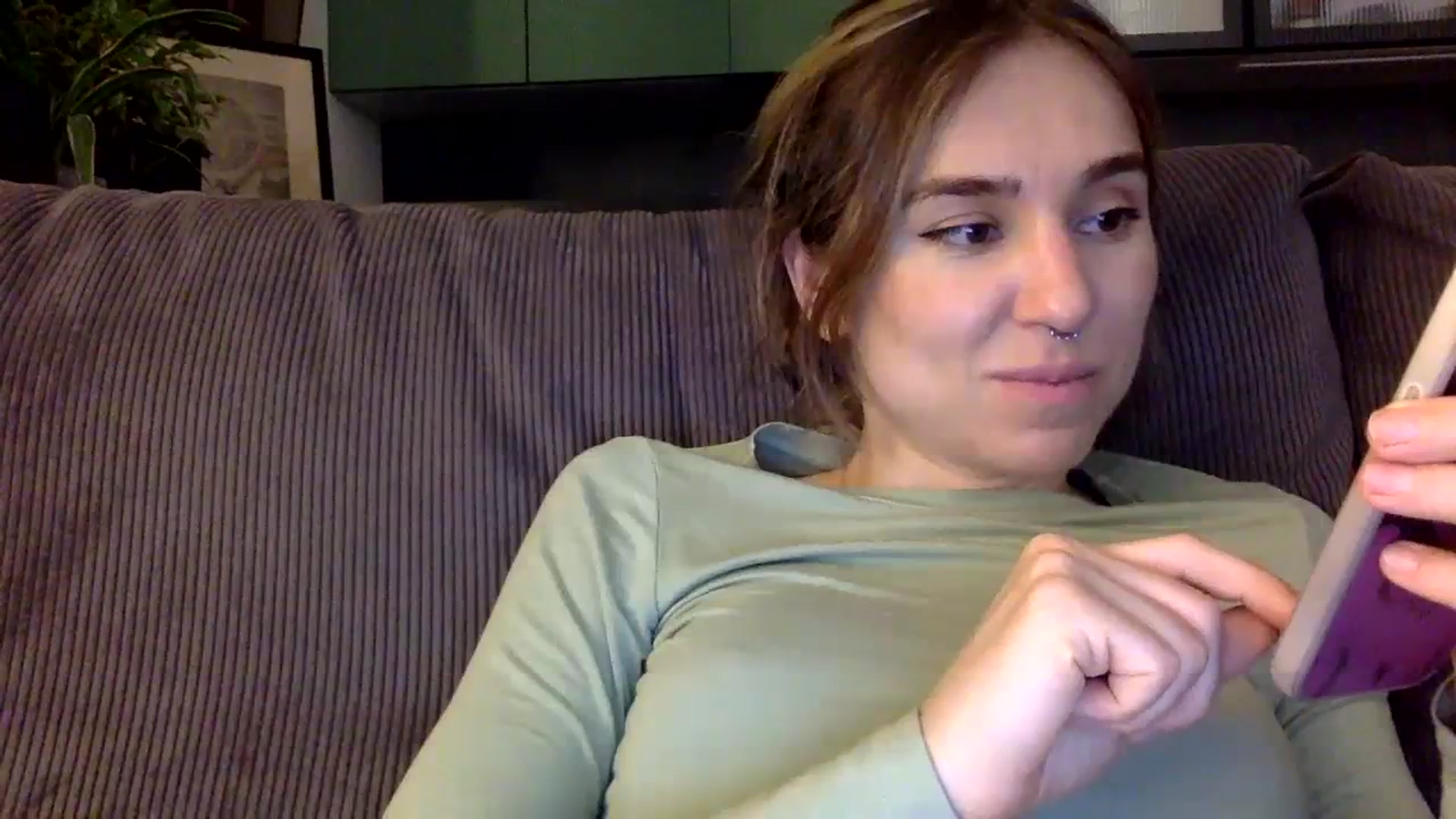 Gallery image thumbnail from EgoisticPuss's myfreecams stream on, 10/04/2023, 18:43 image 16 of 20