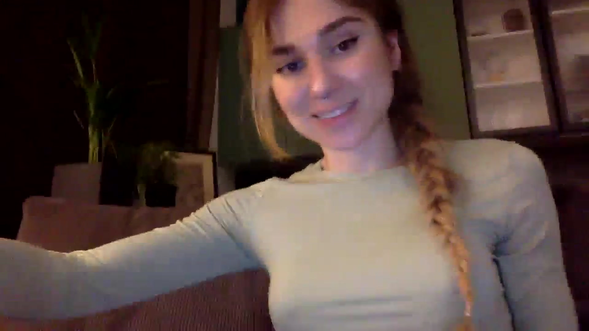 Gallery image thumbnail from EgoisticPuss's myfreecams stream on, 10/04/2023, 18:43 image 7 of 20