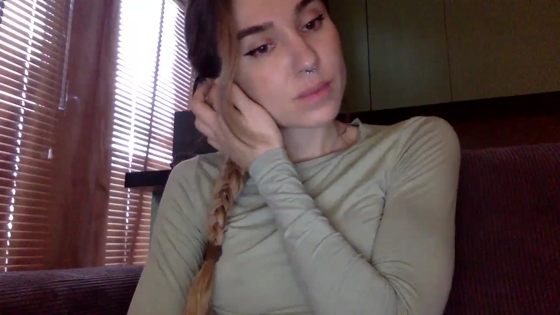 Gallery image thumbnail from EgoisticPuss's myfreecams stream on, 10/05/2023, 12:31 image 6 of 20