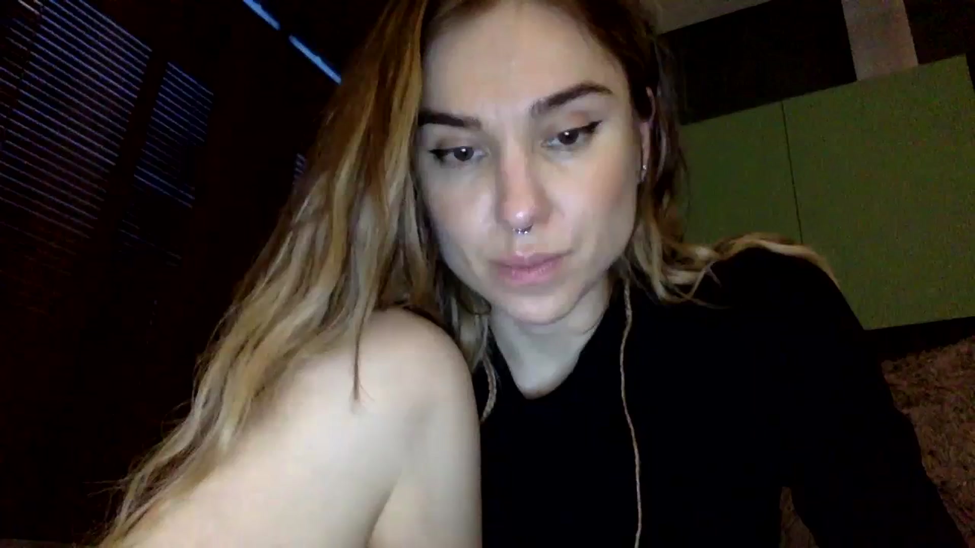 Gallery image thumbnail from EgoisticPuss's myfreecams stream on, 10/05/2023, 16:46 image 10 of 20