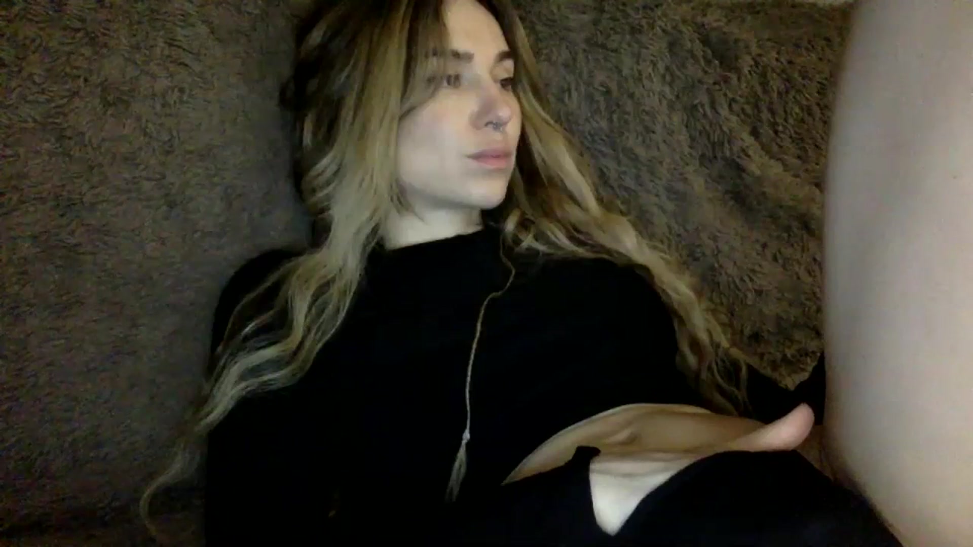 Gallery image thumbnail from EgoisticPuss's myfreecams stream on, 10/05/2023, 16:46 image 7 of 20