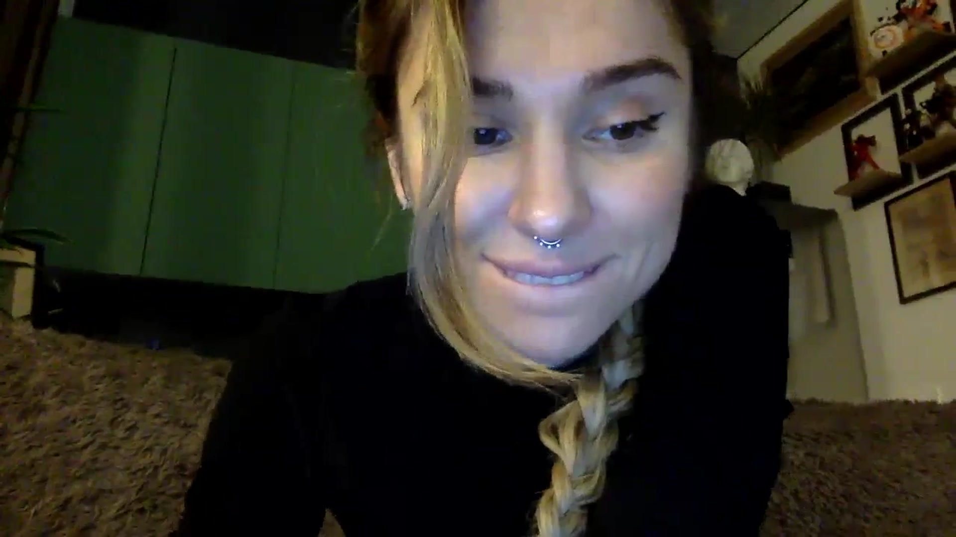 Gallery image thumbnail from EgoisticPuss's myfreecams stream on, 10/05/2023, 16:46 image 19 of 20