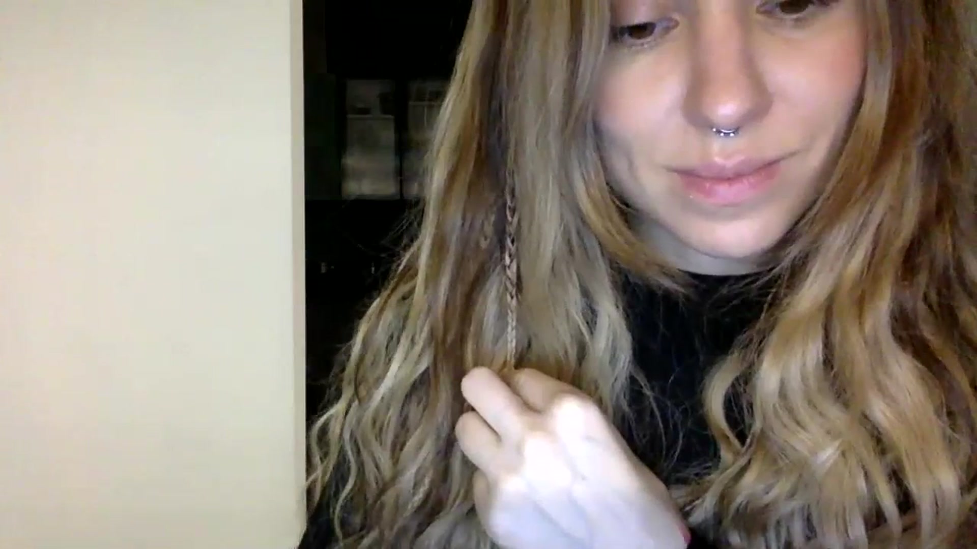 Gallery image thumbnail from EgoisticPuss's myfreecams stream on, 10/05/2023, 16:46 image 12 of 20