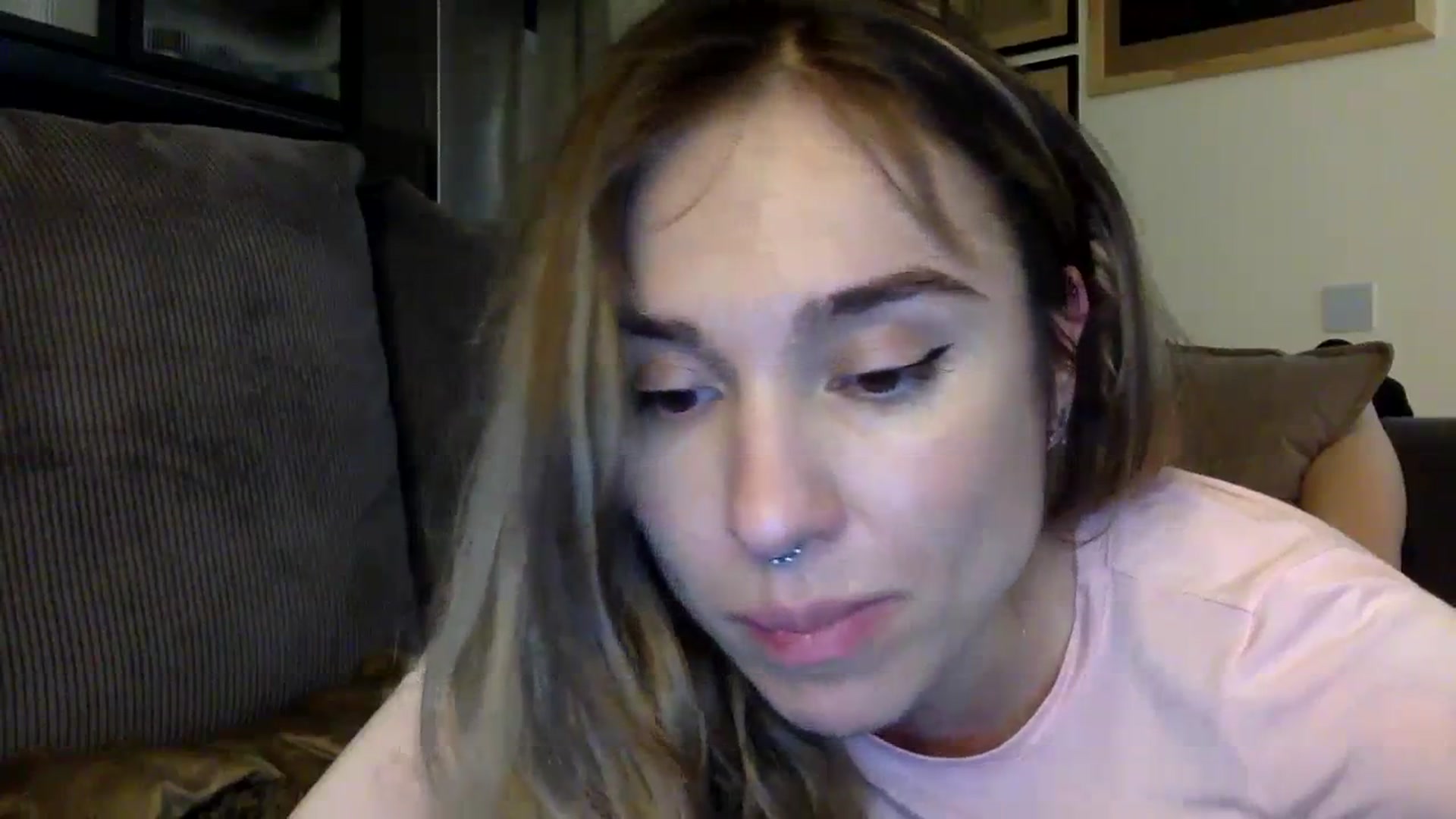 Gallery image thumbnail from EgoisticPuss's myfreecams stream on, 10/07/2023, 16:49 image 16 of 20