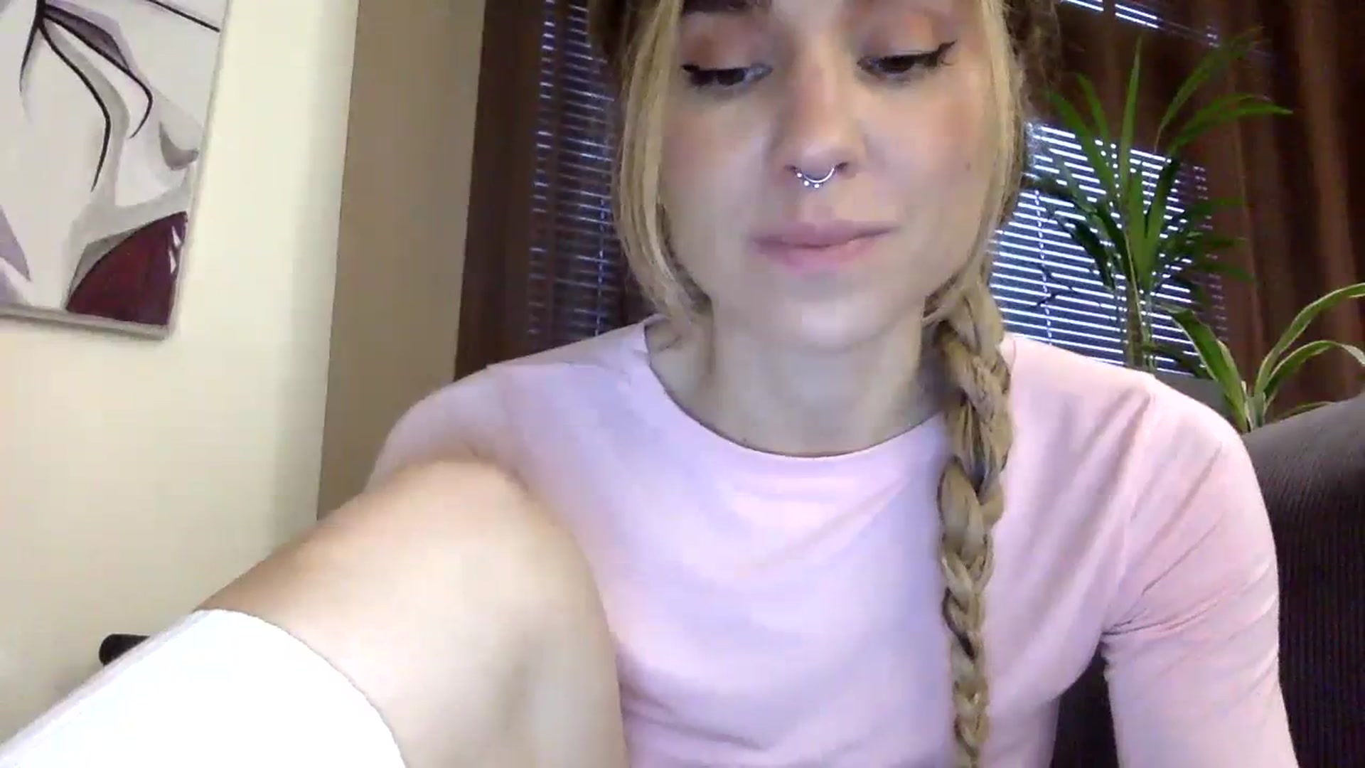 Gallery image thumbnail from EgoisticPuss's myfreecams stream on, 10/09/2023, 14:16 image 15 of 20