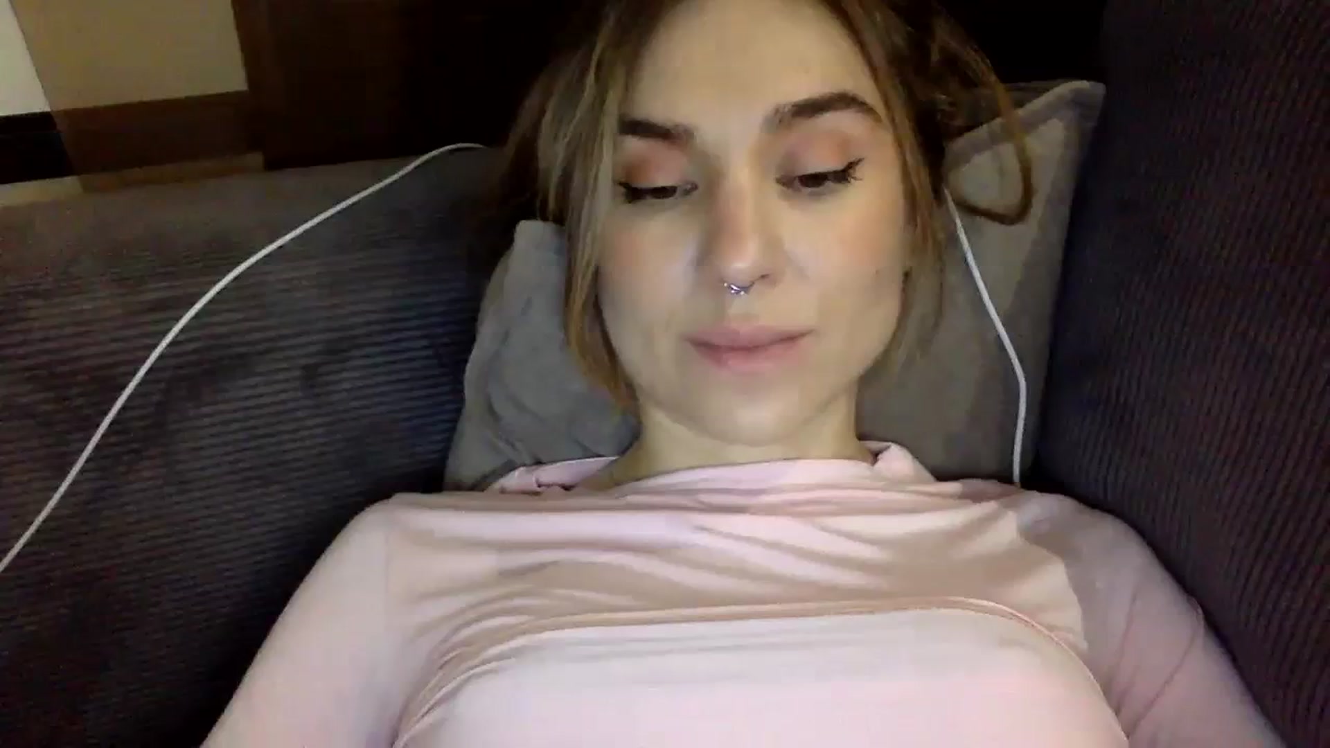 Gallery image thumbnail from EgoisticPuss's myfreecams stream on, 10/09/2023, 16:24 image 1 of 20
