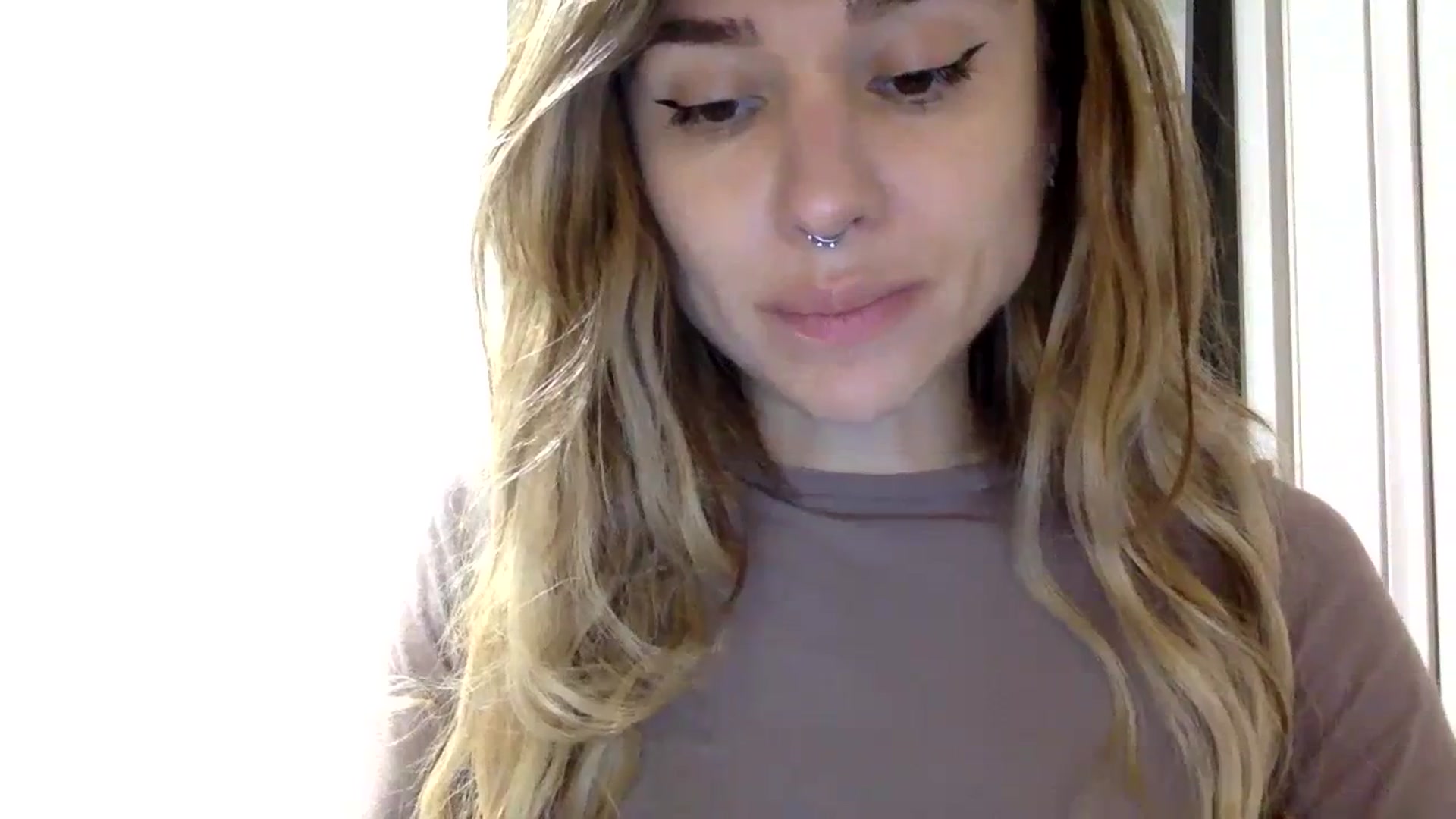 Gallery image thumbnail from EgoisticPuss's myfreecams stream on, 10/28/2023, 10:28 image 4 of 20