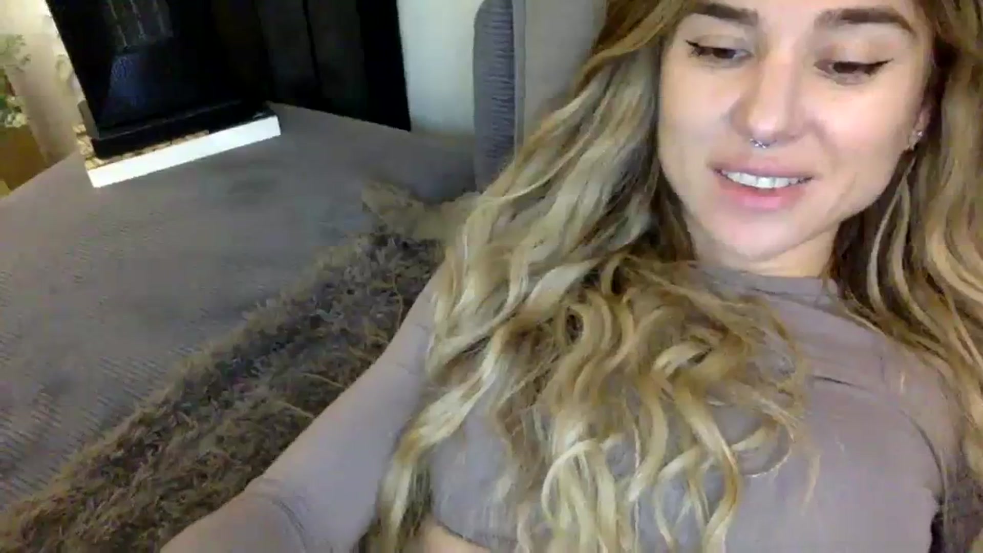 Gallery image thumbnail from EgoisticPuss's myfreecams stream on, 10/28/2023, 10:28 image 13 of 20