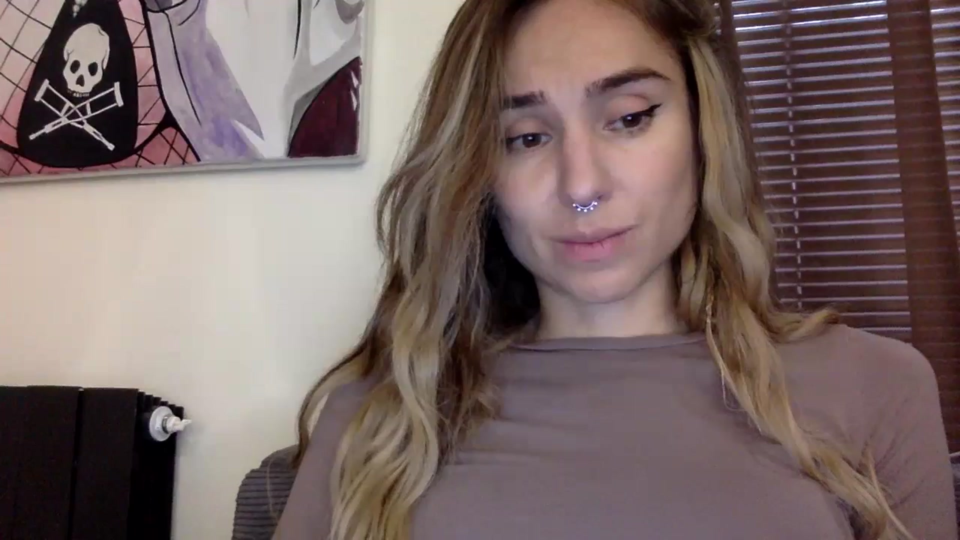 Gallery image thumbnail from EgoisticPuss's myfreecams stream on, 10/29/2023, 10:40 image 15 of 20