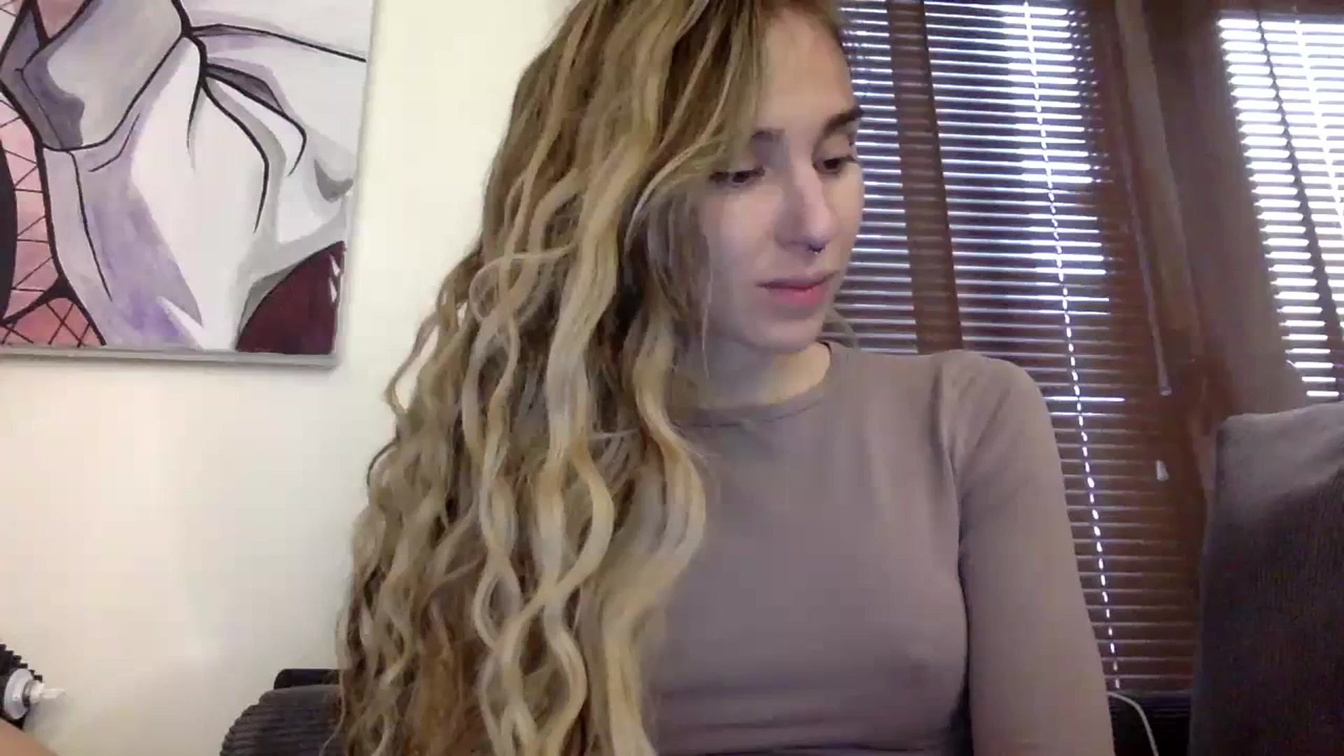 Gallery image thumbnail from EgoisticPuss's myfreecams stream on, 10/29/2023, 10:40 image 5 of 20