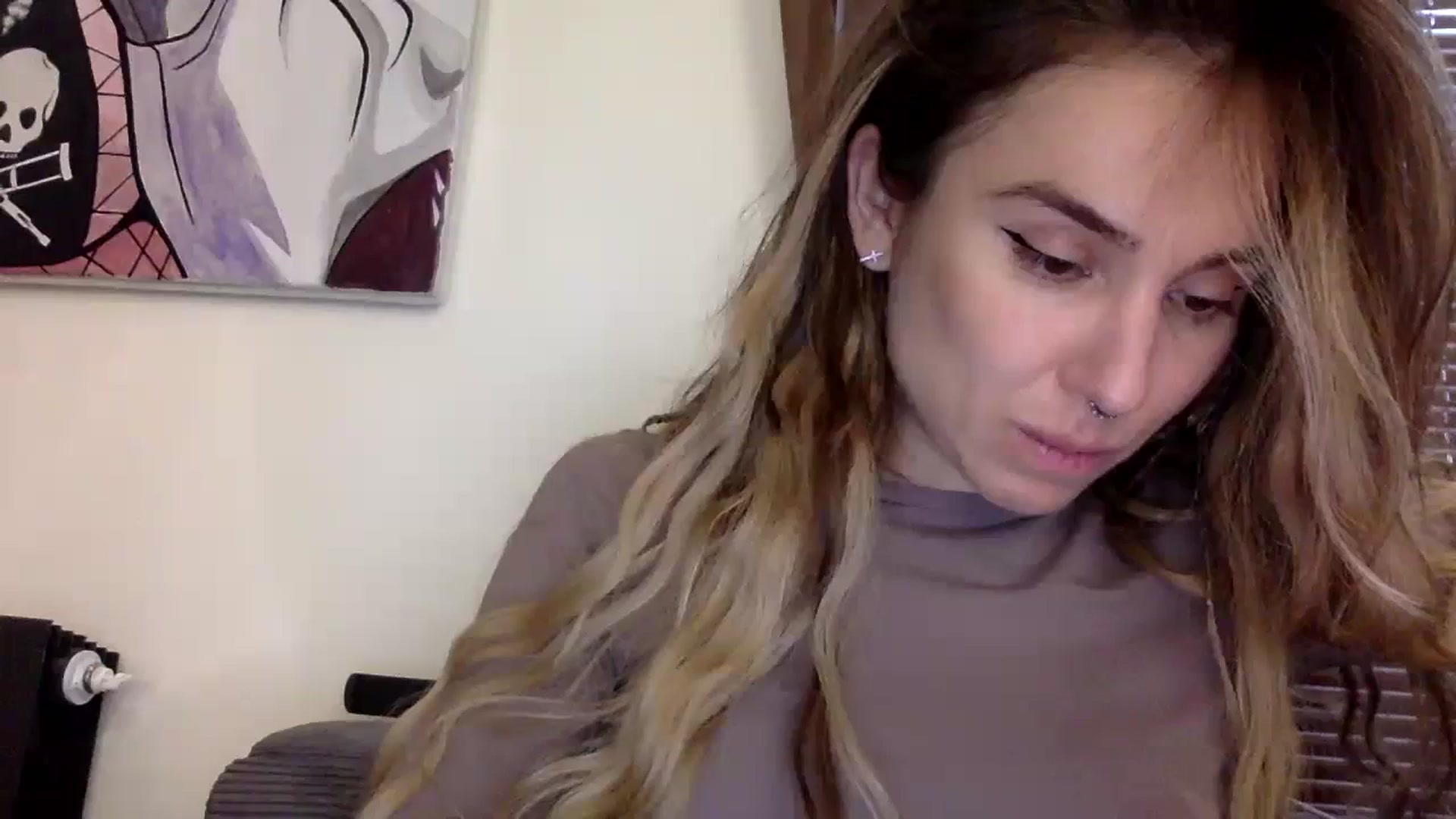 Gallery image thumbnail from EgoisticPuss's myfreecams stream on, 10/29/2023, 10:40 image 10 of 20