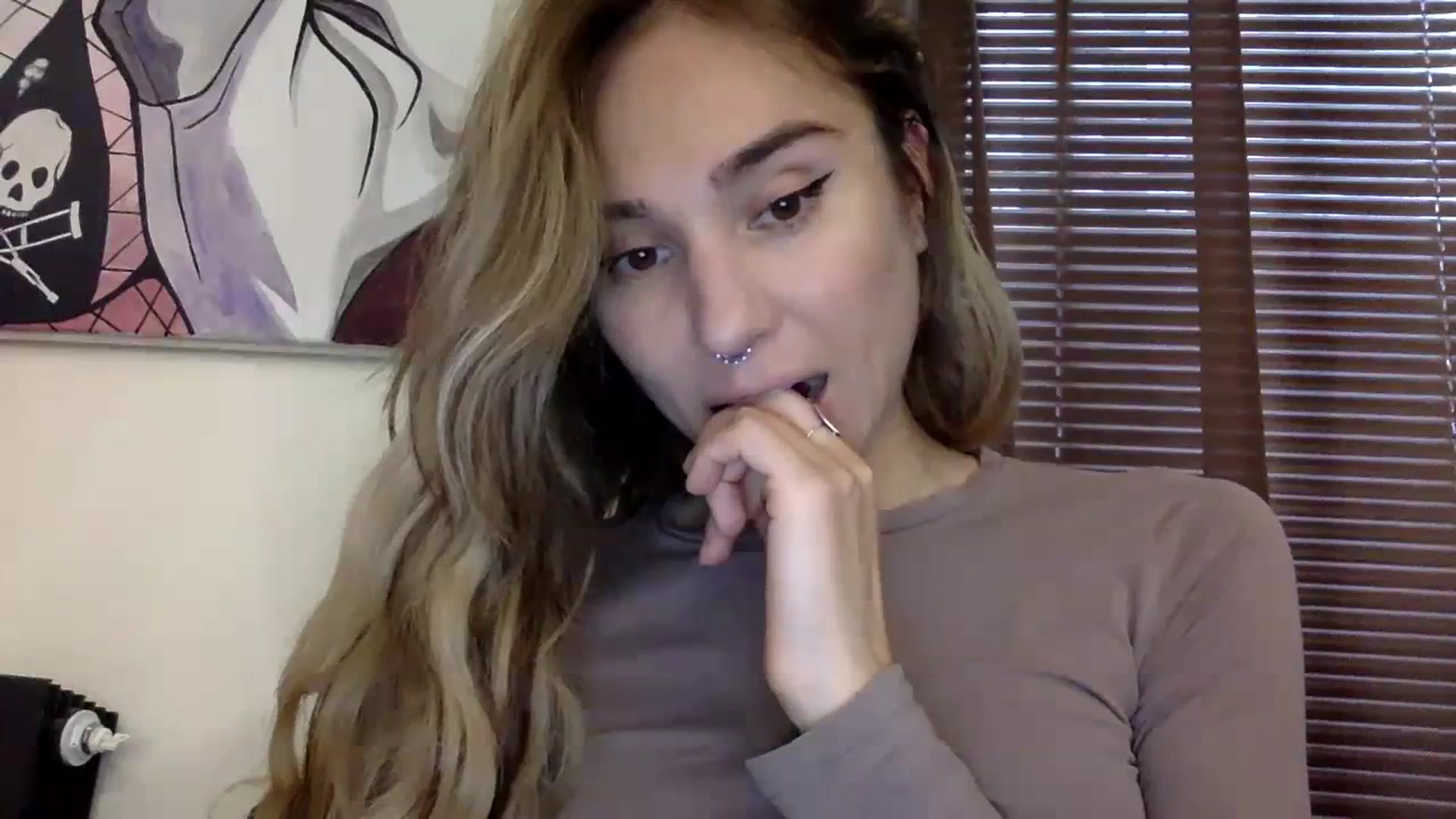 Gallery image thumbnail from EgoisticPuss's myfreecams stream on, 10/29/2023, 10:40 image 8 of 20