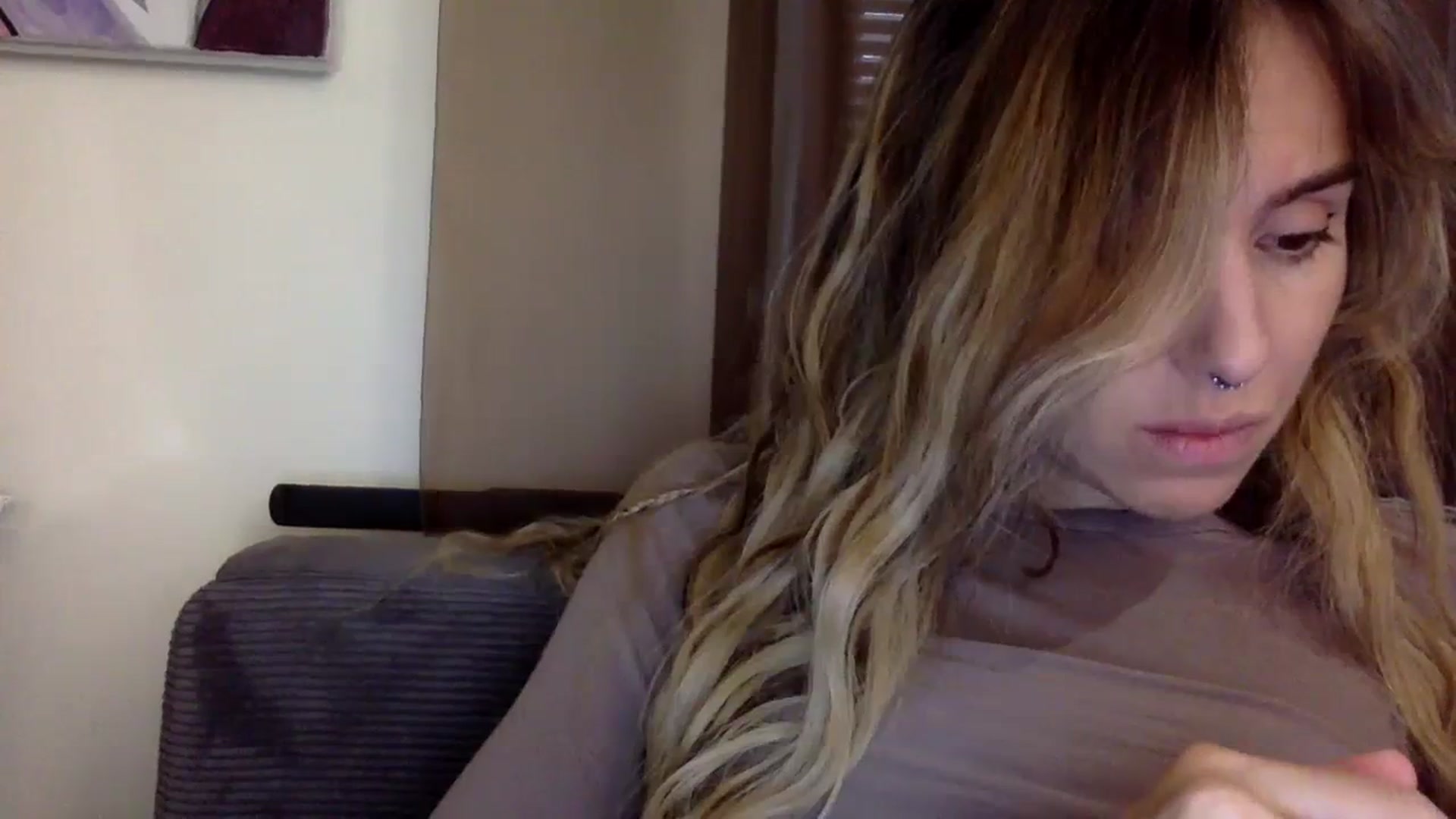 Gallery image thumbnail from EgoisticPuss's myfreecams stream on, 10/29/2023, 12:36 image 6 of 20