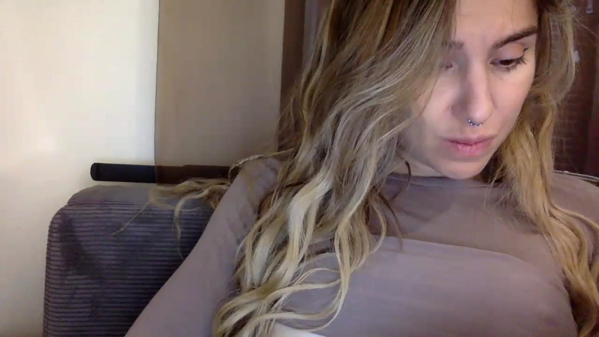 Gallery image thumbnail from EgoisticPuss's myfreecams stream on, 10/29/2023, 12:36 image 5 of 20