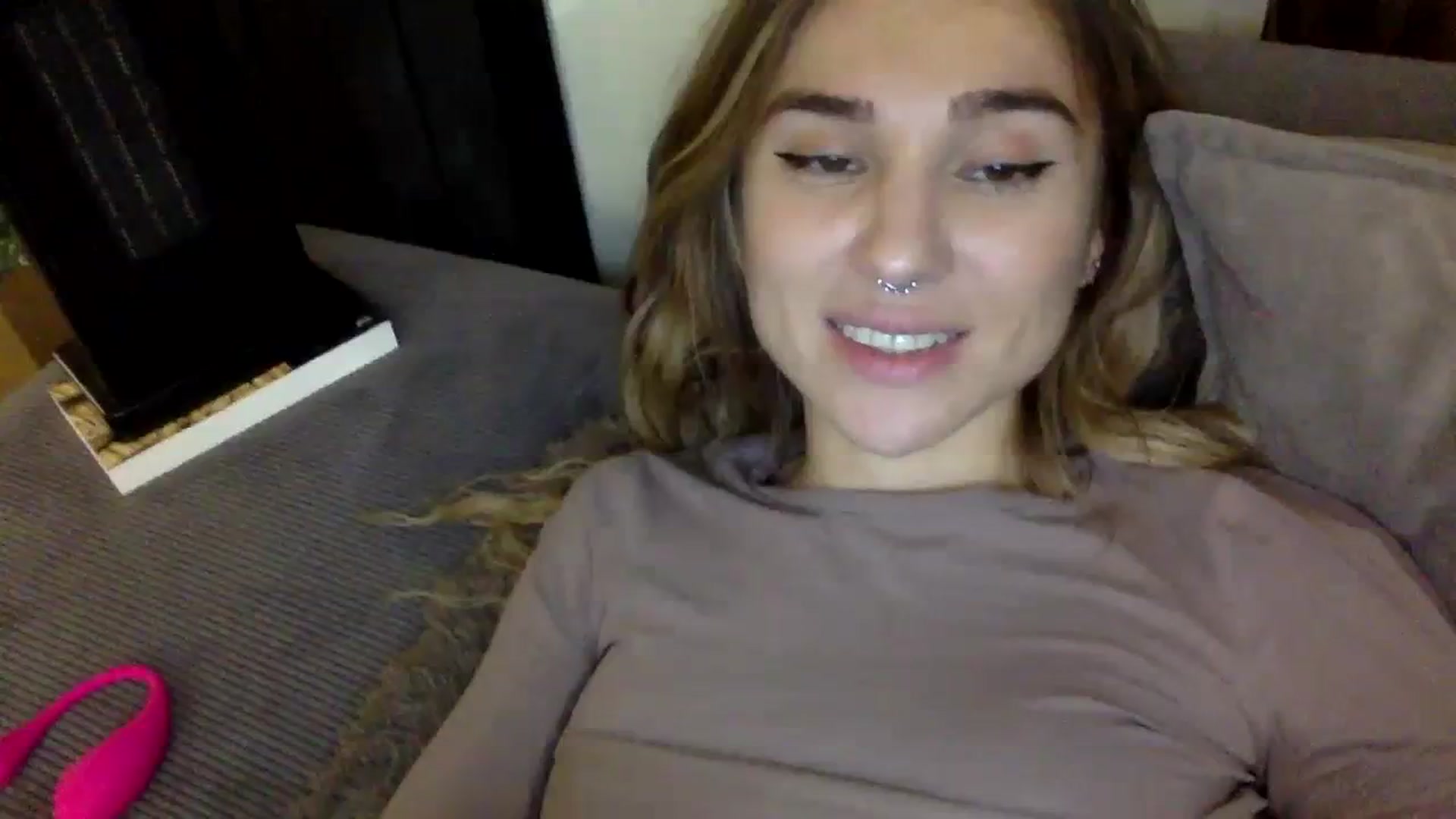 Gallery image thumbnail from EgoisticPuss's myfreecams stream on, 10/29/2023, 14:05 image 19 of 20