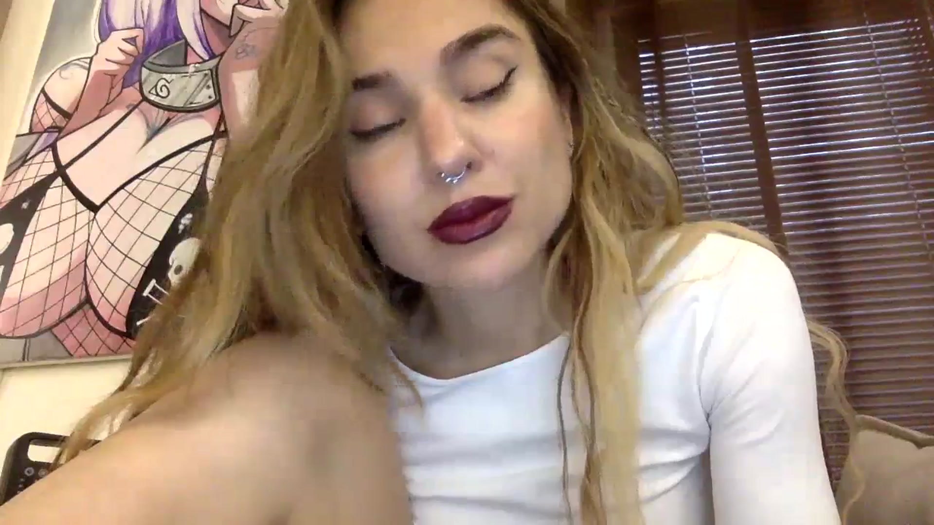 Gallery image thumbnail from EgoisticPuss's myfreecams stream on, 10/30/2023, 09:13 image 14 of 20
