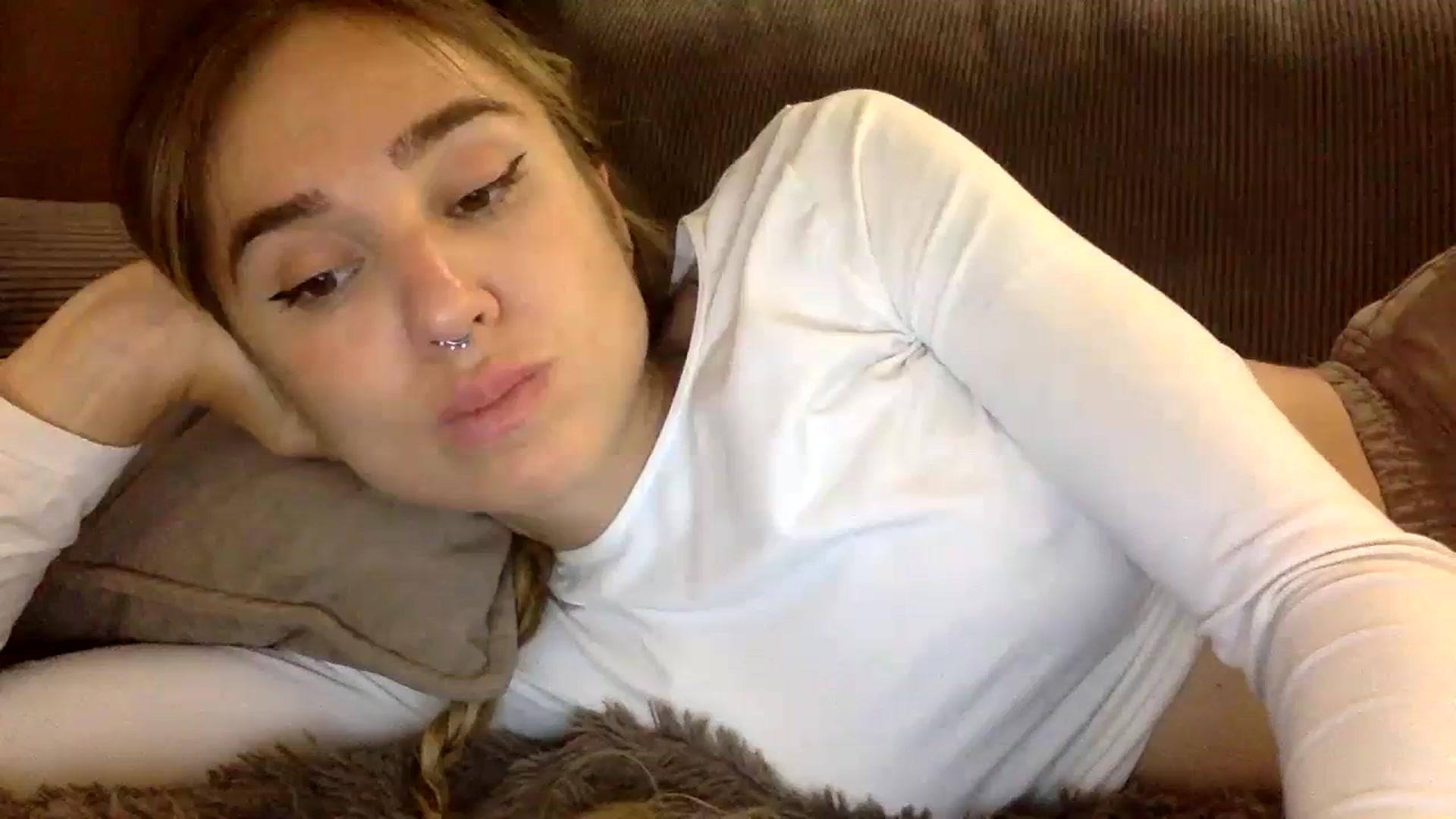 Gallery image thumbnail from EgoisticPuss's myfreecams stream on, 10/30/2023, 17:56 image 7 of 20