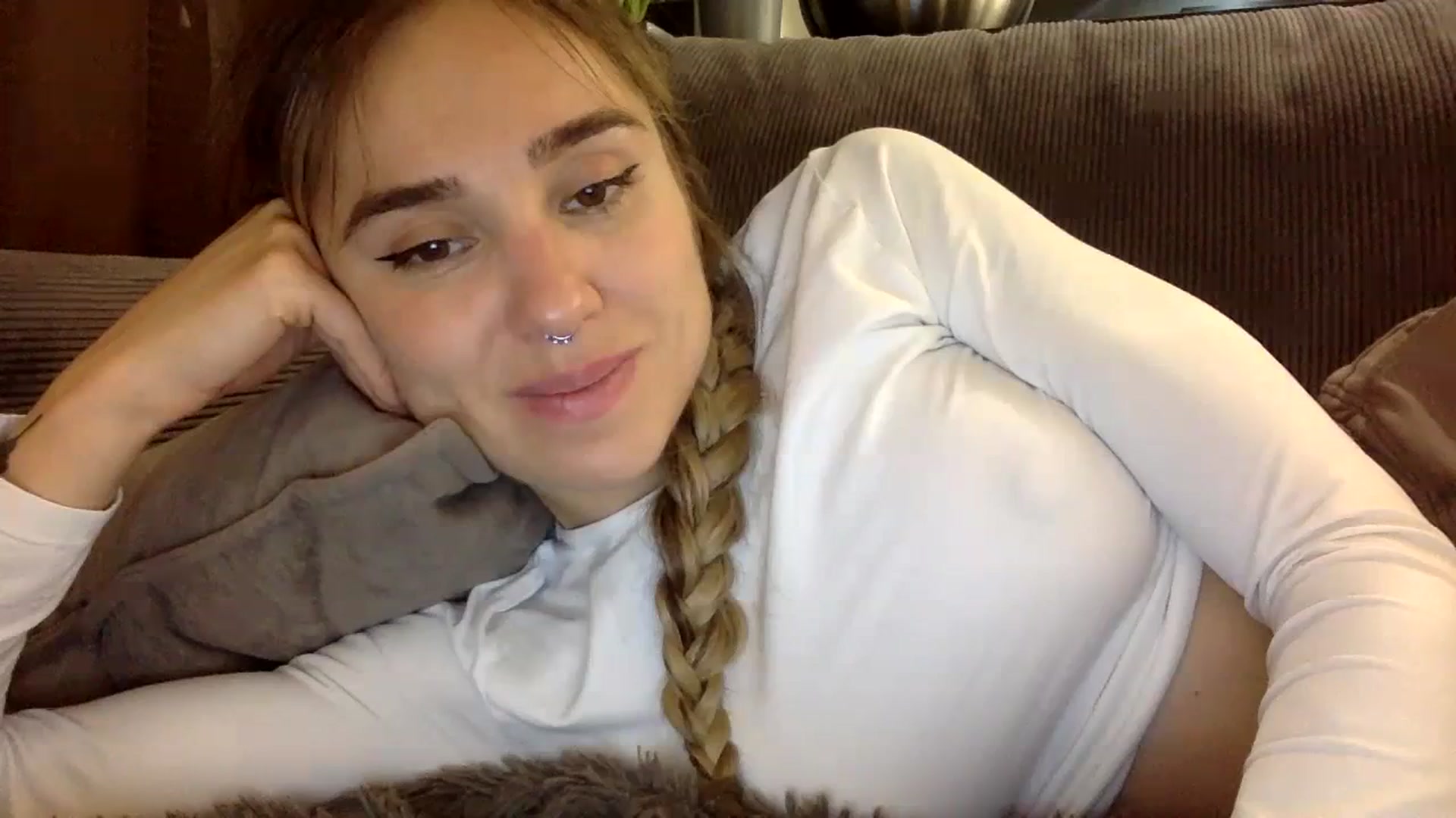 Gallery image thumbnail from EgoisticPuss's myfreecams stream on, 10/30/2023, 17:56 image 9 of 20