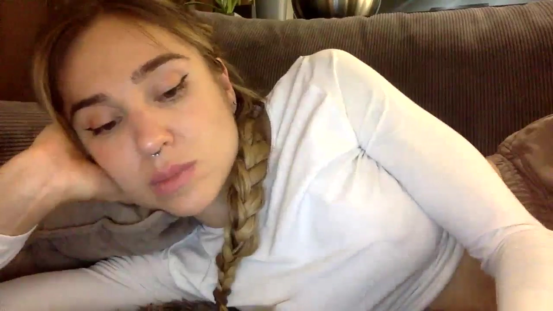 Gallery image thumbnail from EgoisticPuss's myfreecams stream on, 10/30/2023, 17:56 image 11 of 20