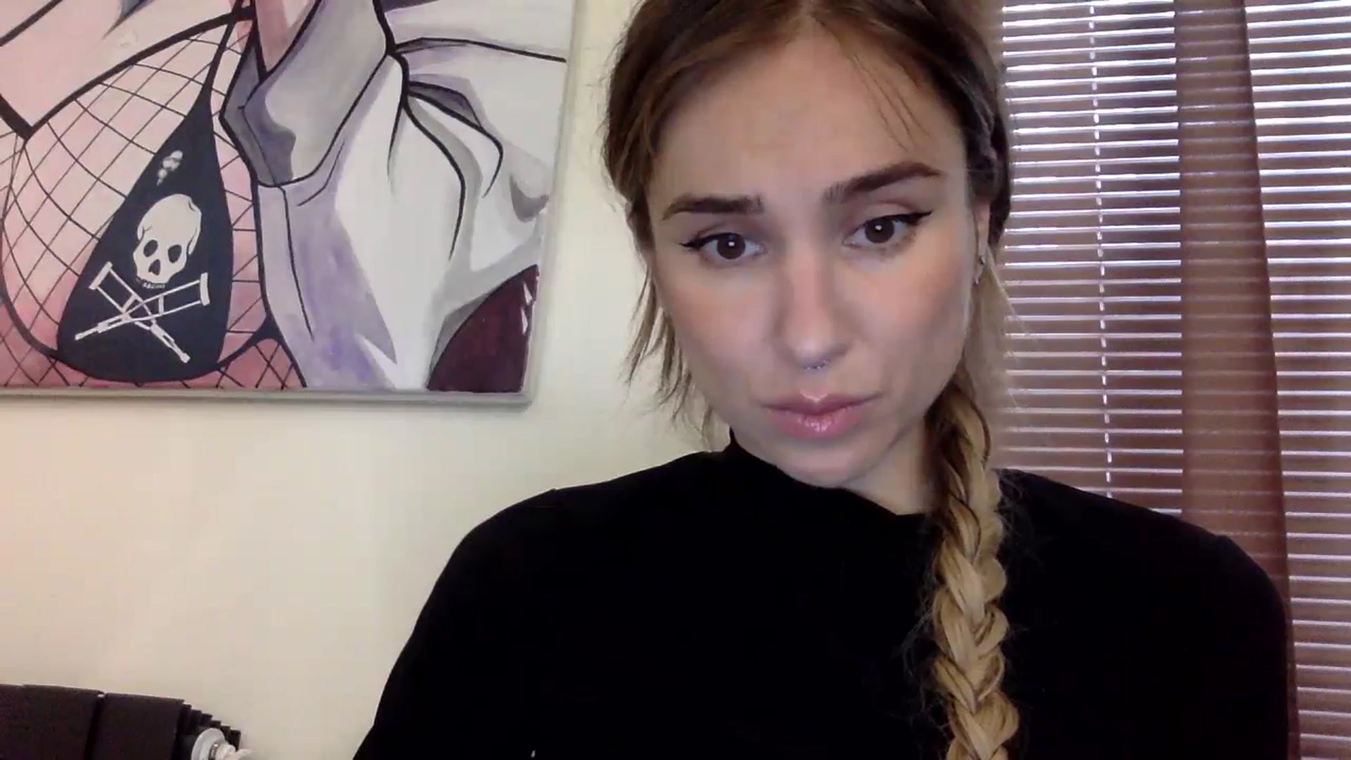 Gallery image thumbnail from EgoisticPuss's myfreecams stream on, 10/31/2023, 08:18 image 7 of 20