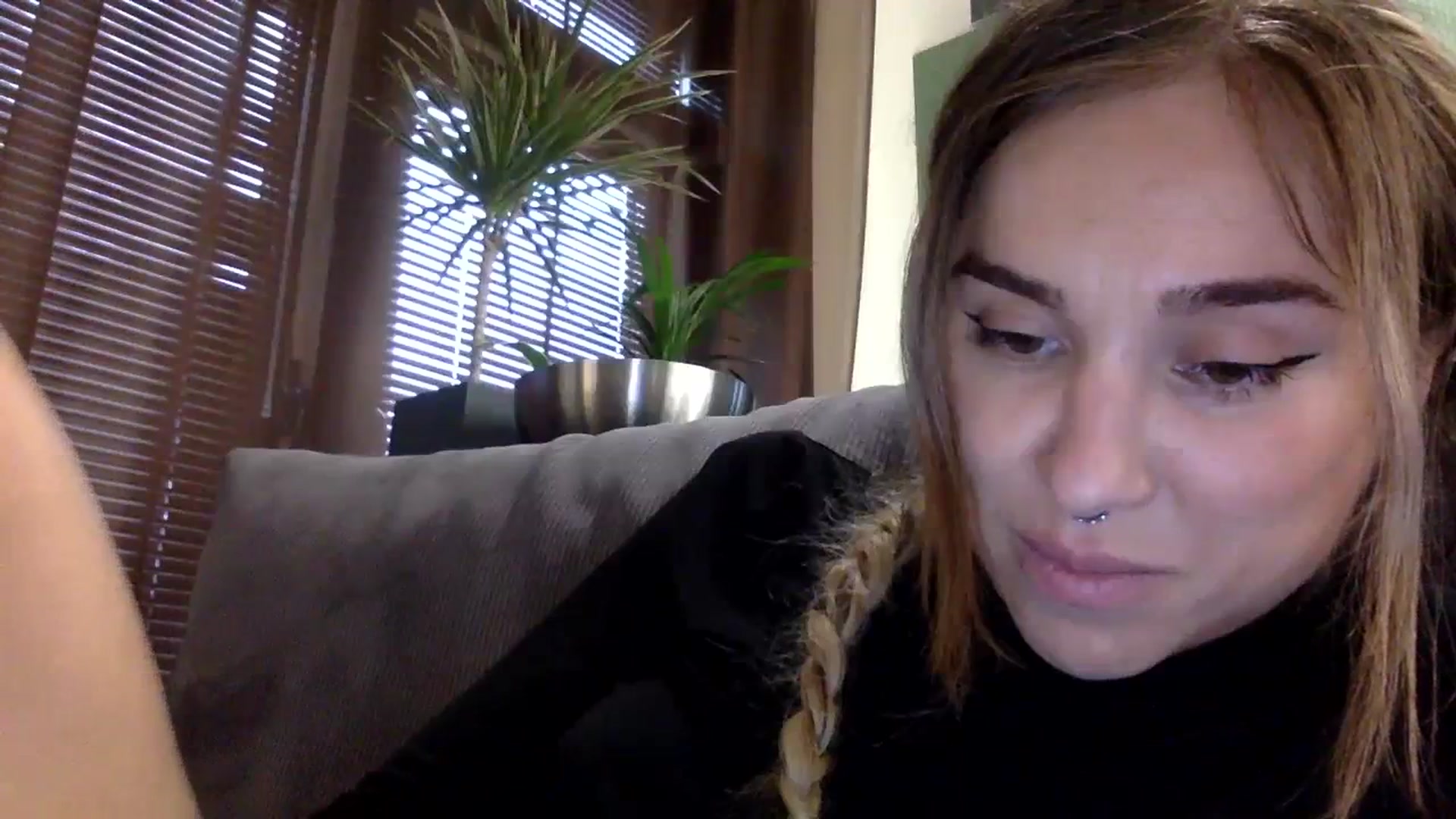 Gallery image thumbnail from EgoisticPuss's myfreecams stream on, 10/31/2023, 09:56 image 2 of 20