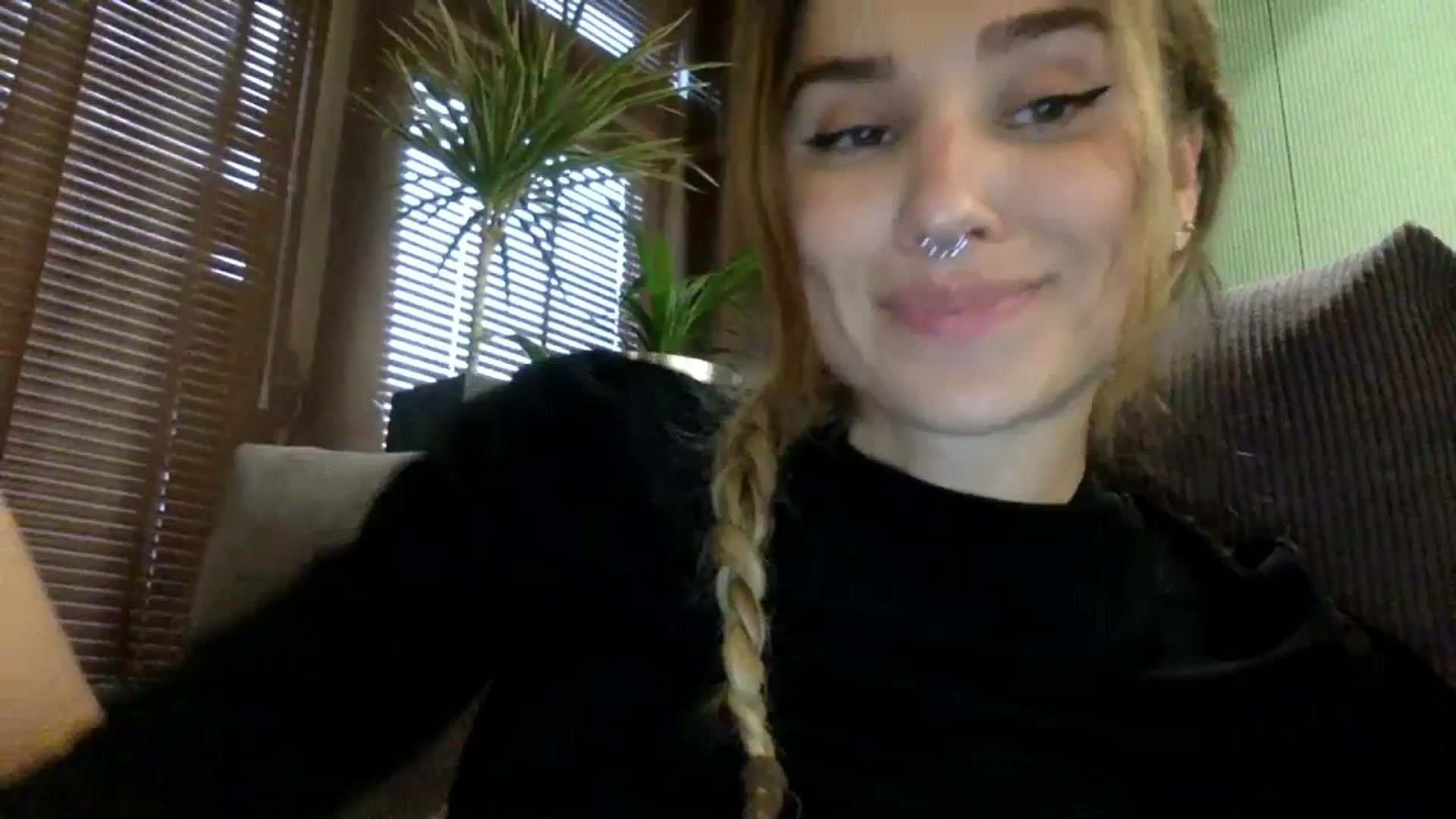 Gallery image thumbnail from EgoisticPuss's myfreecams stream on, 10/31/2023, 09:56 image 1 of 20