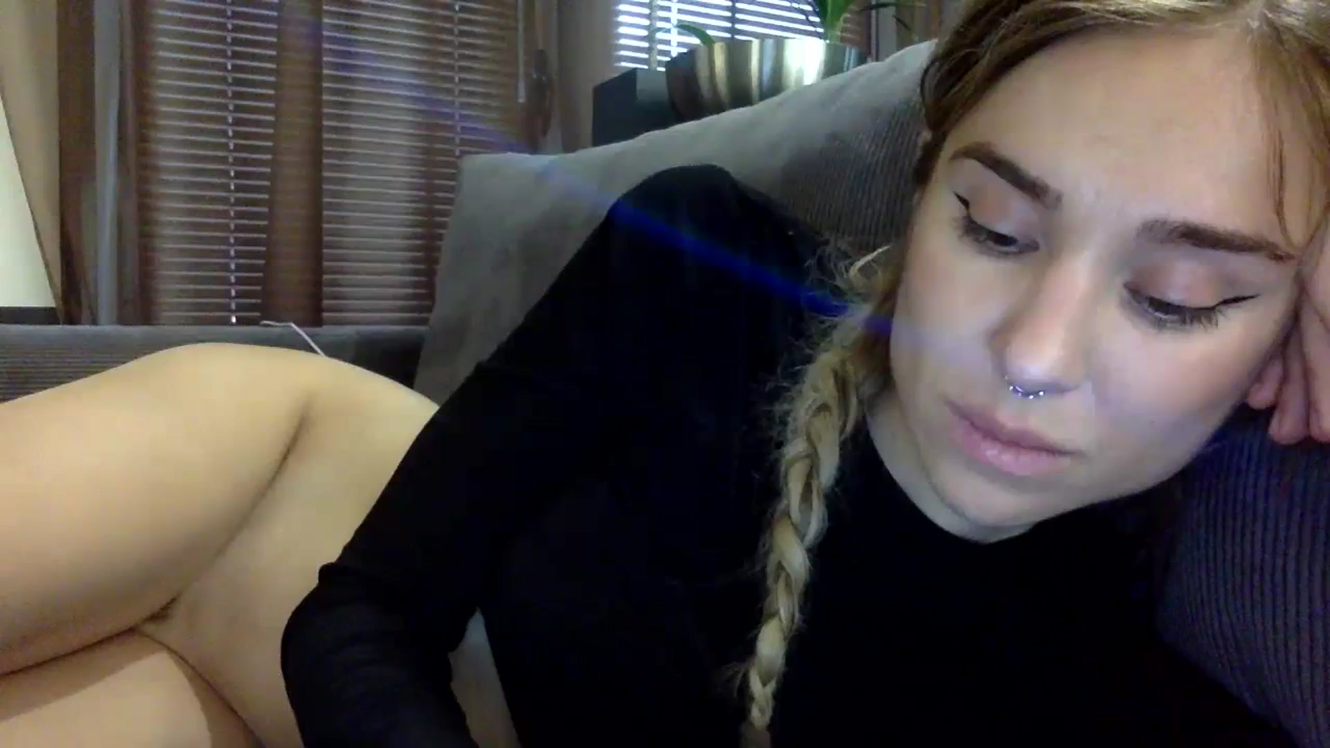 Gallery image thumbnail from EgoisticPuss's myfreecams stream on, 10/31/2023, 09:56 image 10 of 20